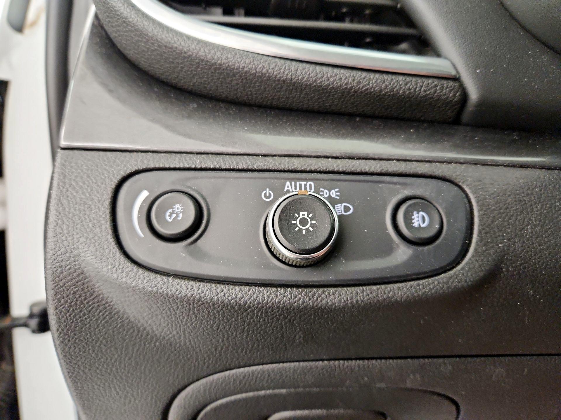 Thumbnail: 2018 Buick Encore - 13