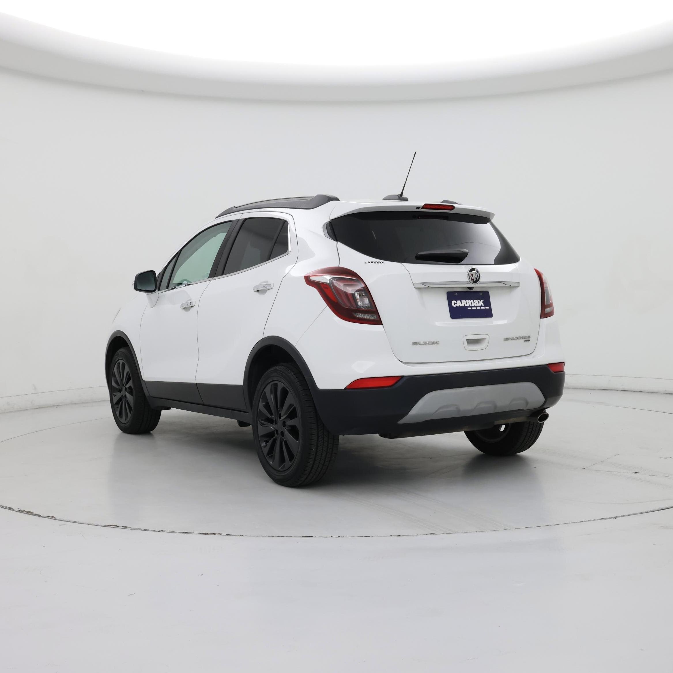 Thumbnail: 2018 Buick Encore - 2
