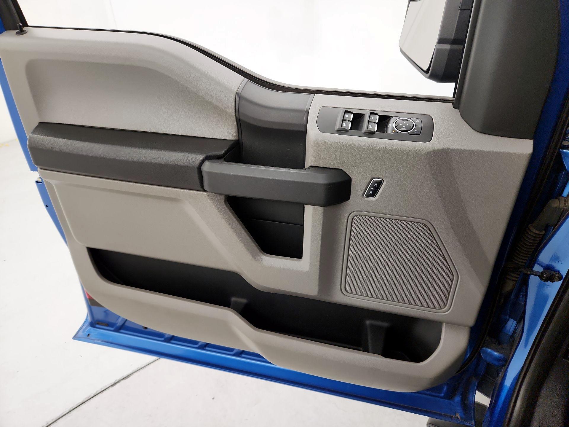 Thumbnail: 2015 Ford F-150 - 12