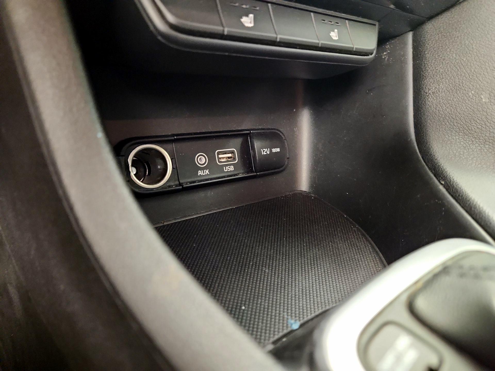 Thumbnail: 2019 Kia Sportage - 18