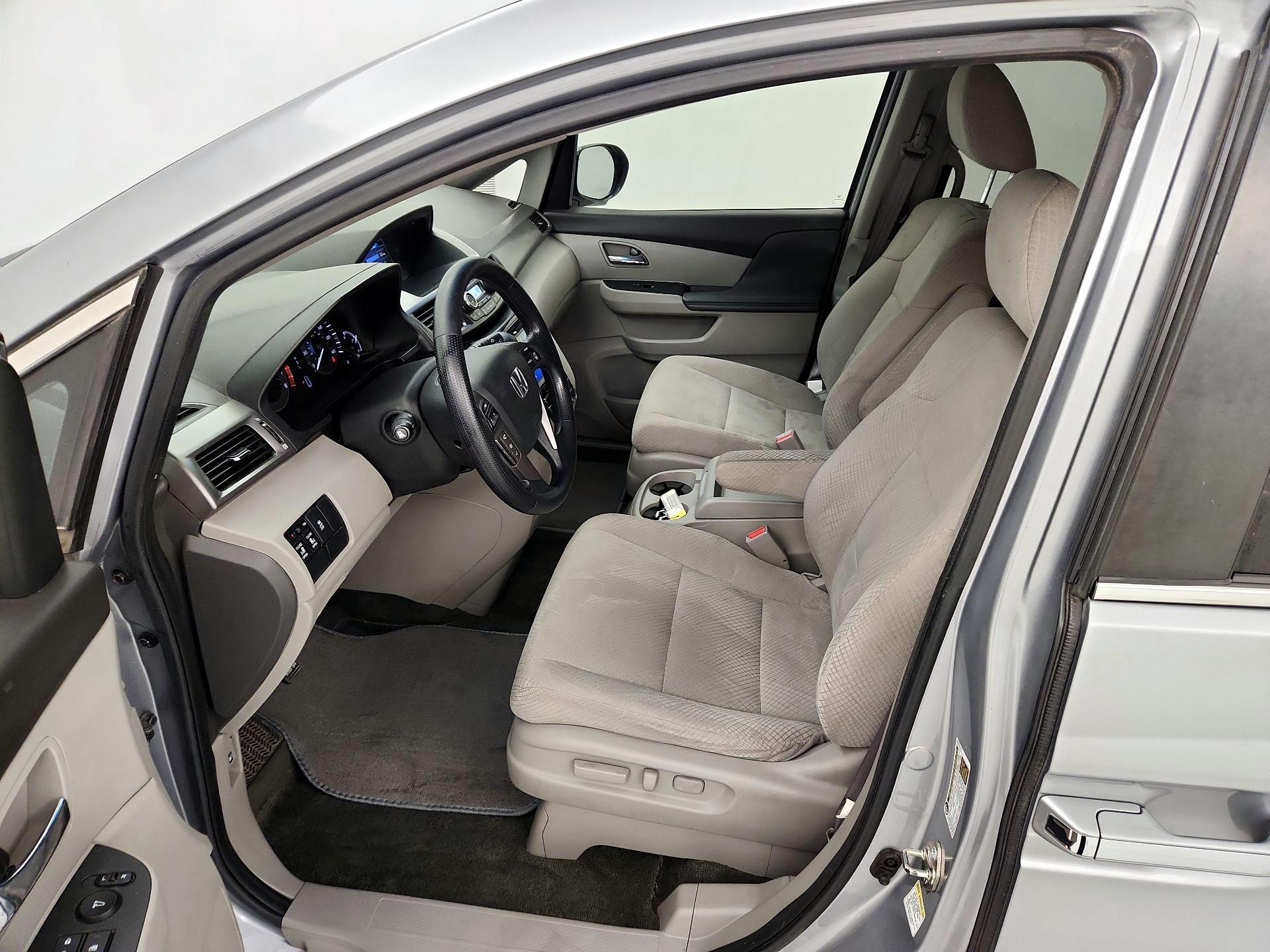 Thumbnail: 2016 Honda Odyssey - 11