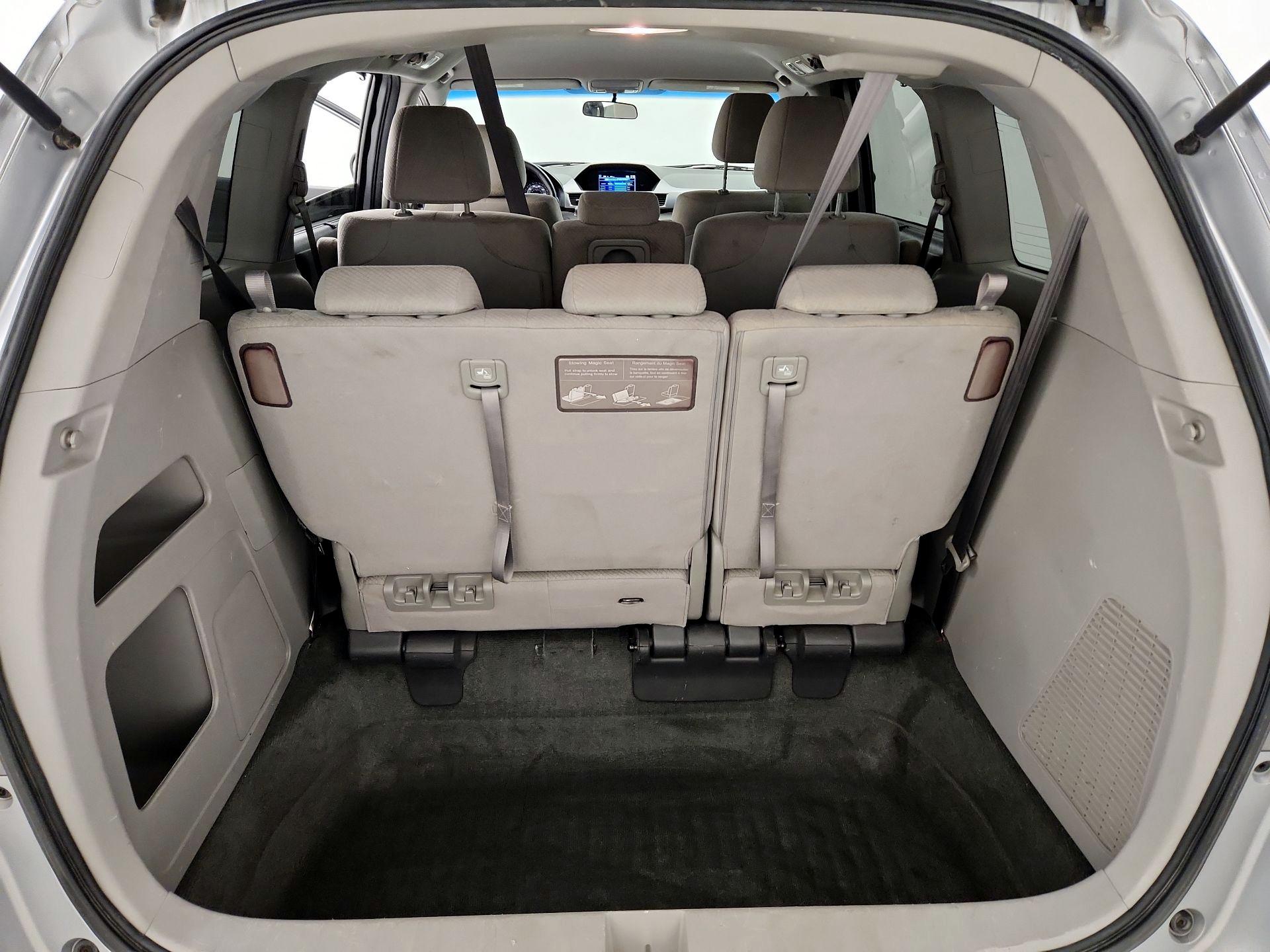 Thumbnail: 2016 Honda Odyssey - 19