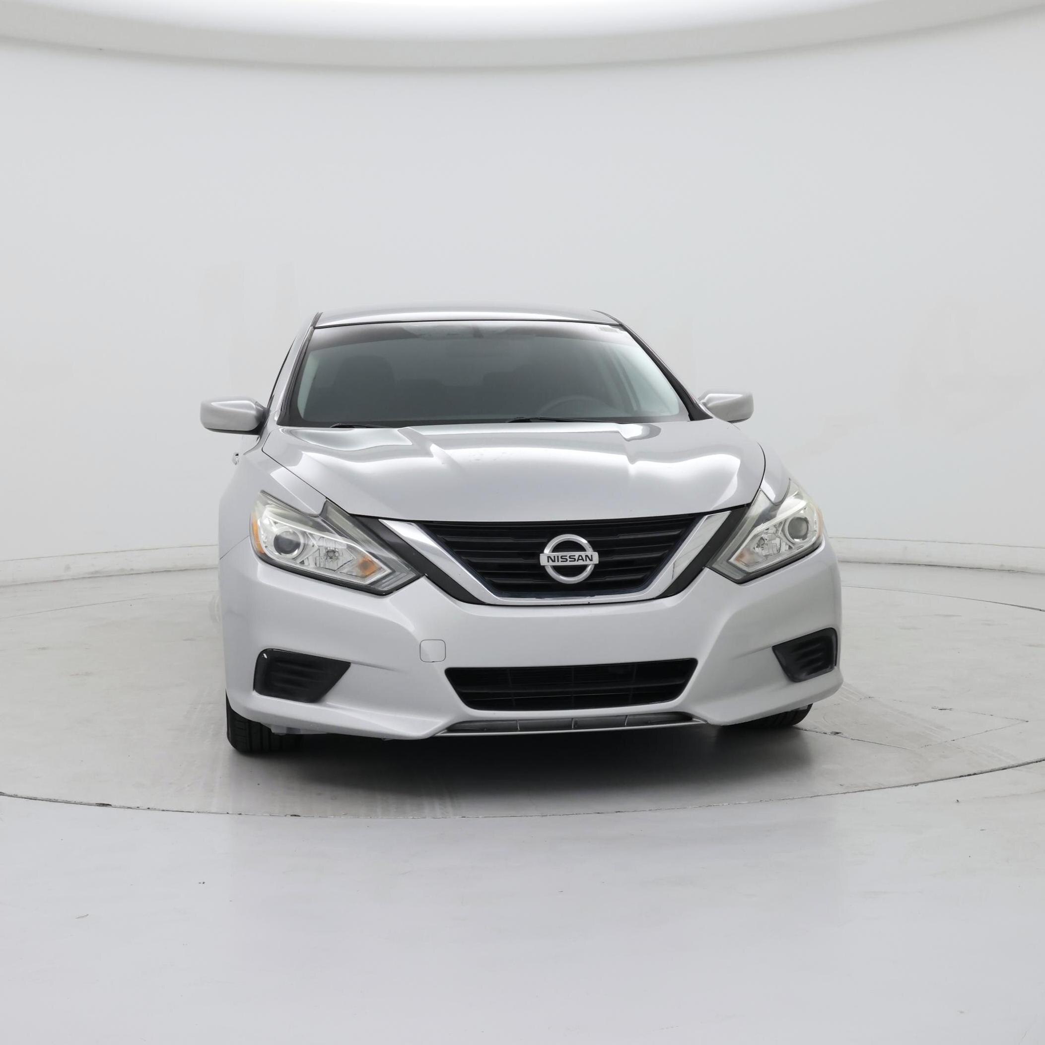 Thumbnail: 2016 Nissan Altima - 5
