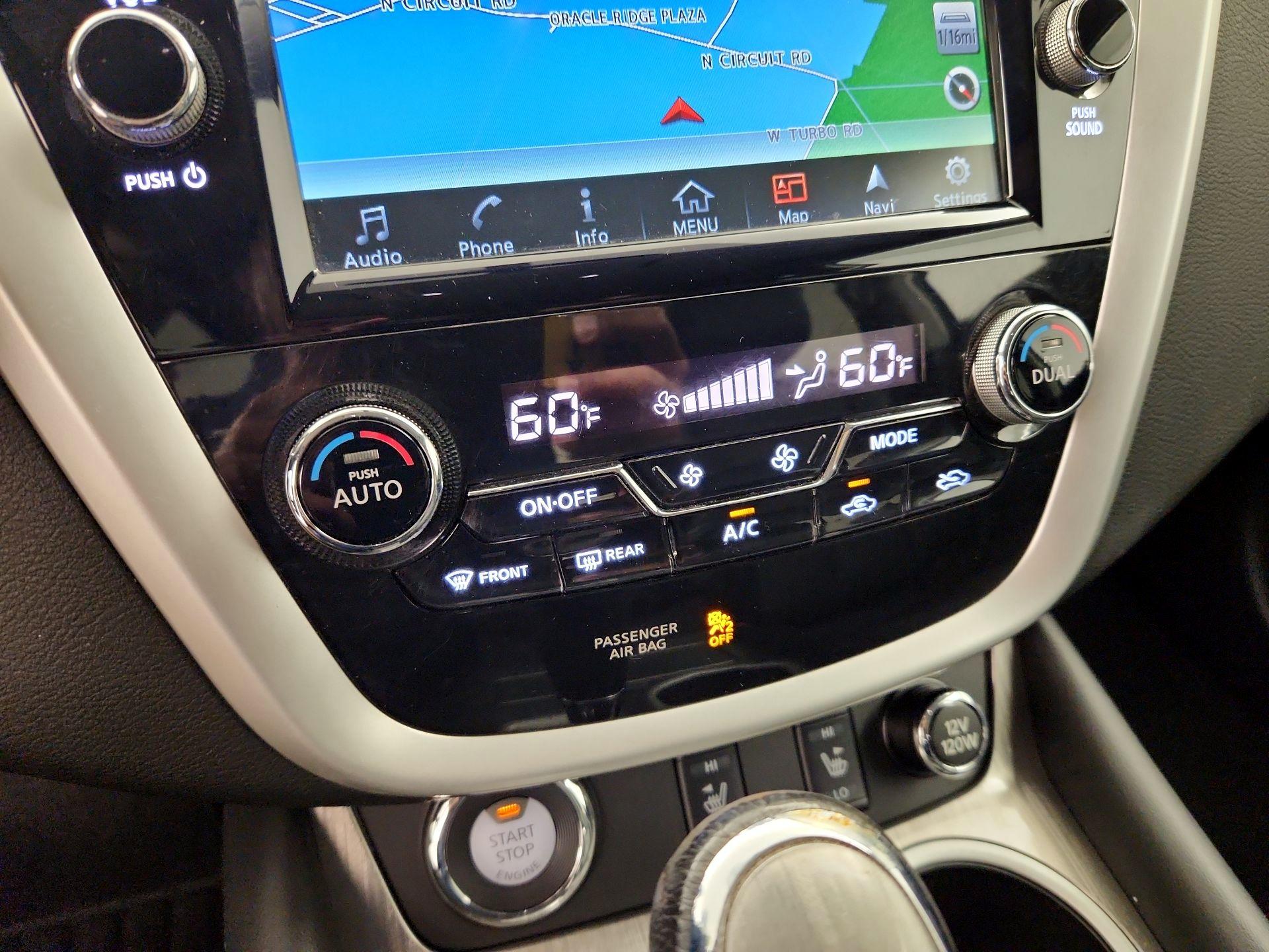 Thumbnail: 2016 Nissan Murano - 17