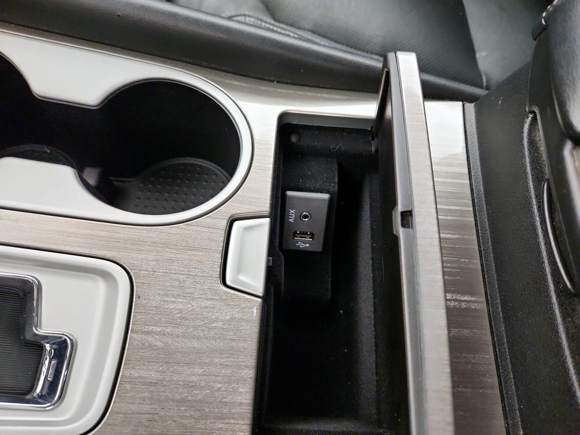 Thumbnail: 2016 Nissan Murano - 19