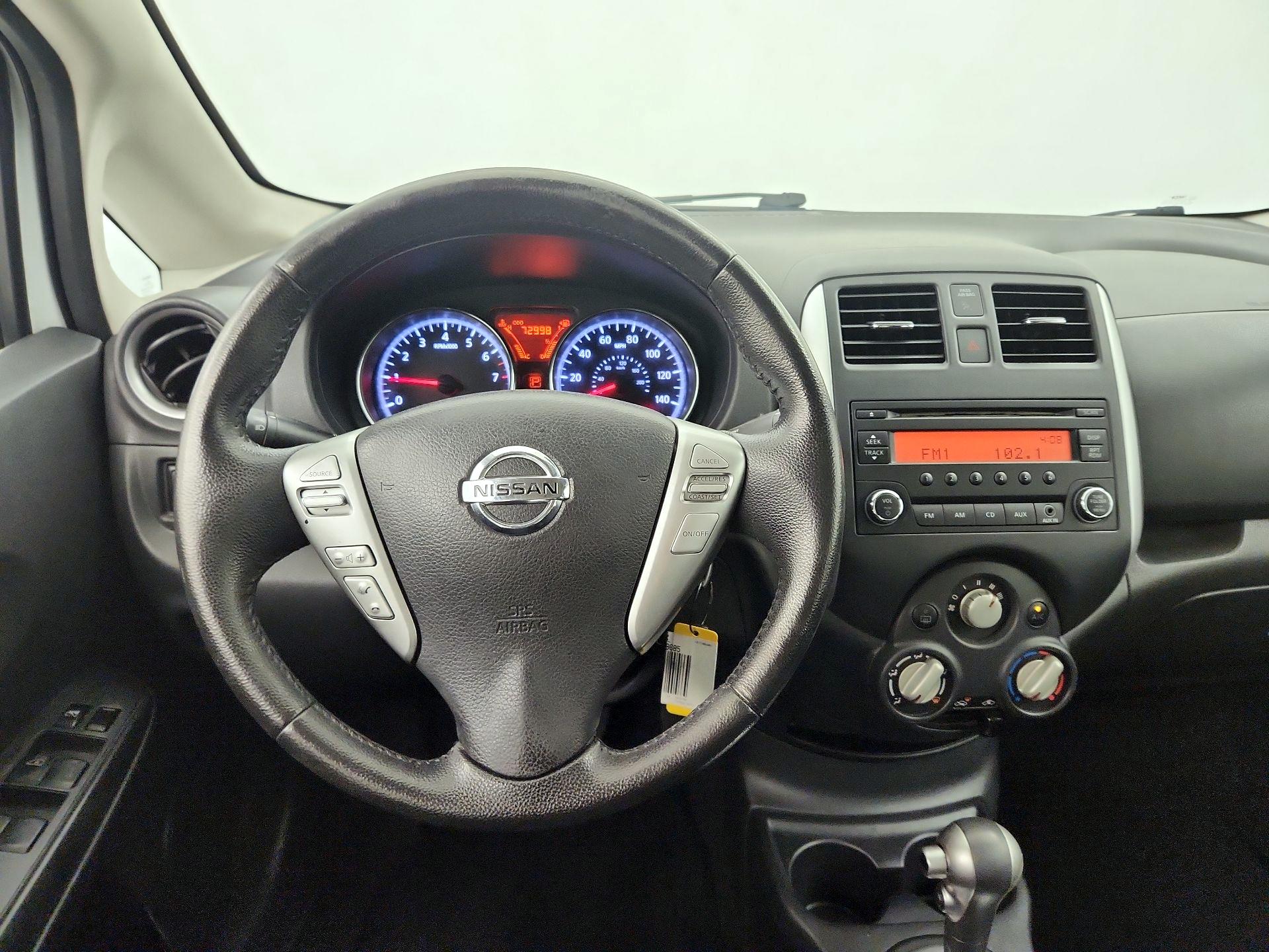 Thumbnail: 2014 Nissan Versa Note - 10