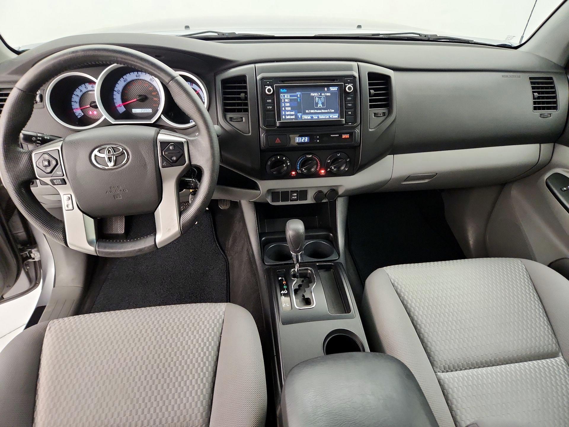 Thumbnail: 2014 Toyota Tacoma - 9