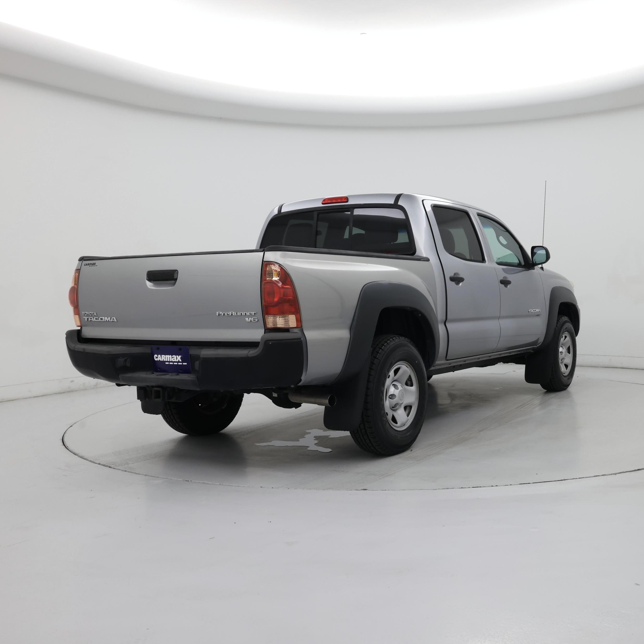 Thumbnail: 2014 Toyota Tacoma - 8