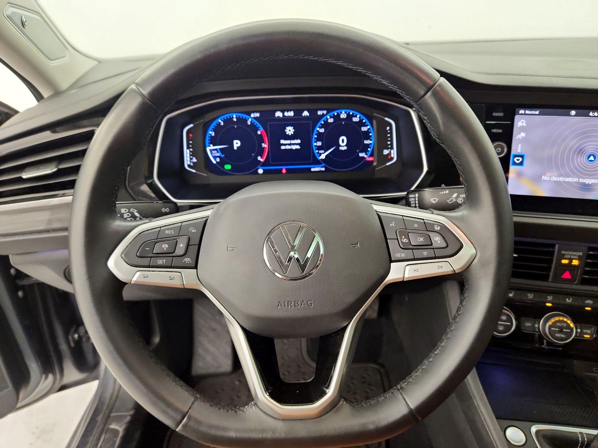 Thumbnail: 2022 Volkswagen Jetta - 10