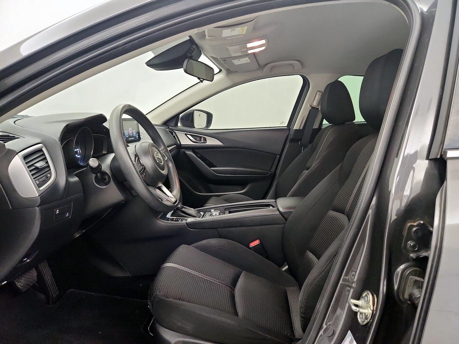 Thumbnail: 2018 Mazda Mazda3 - 11