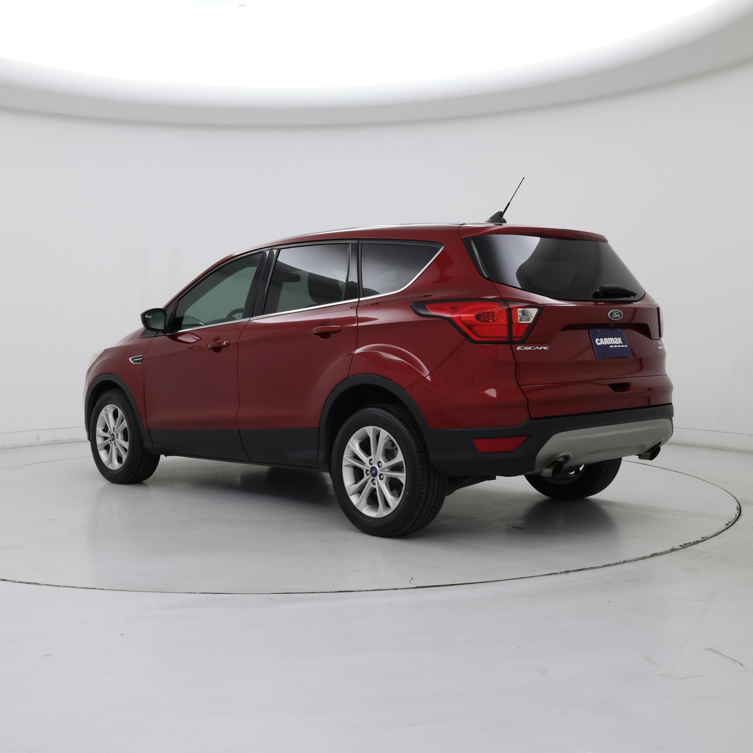 Thumbnail: 2019 Ford Escape - 2