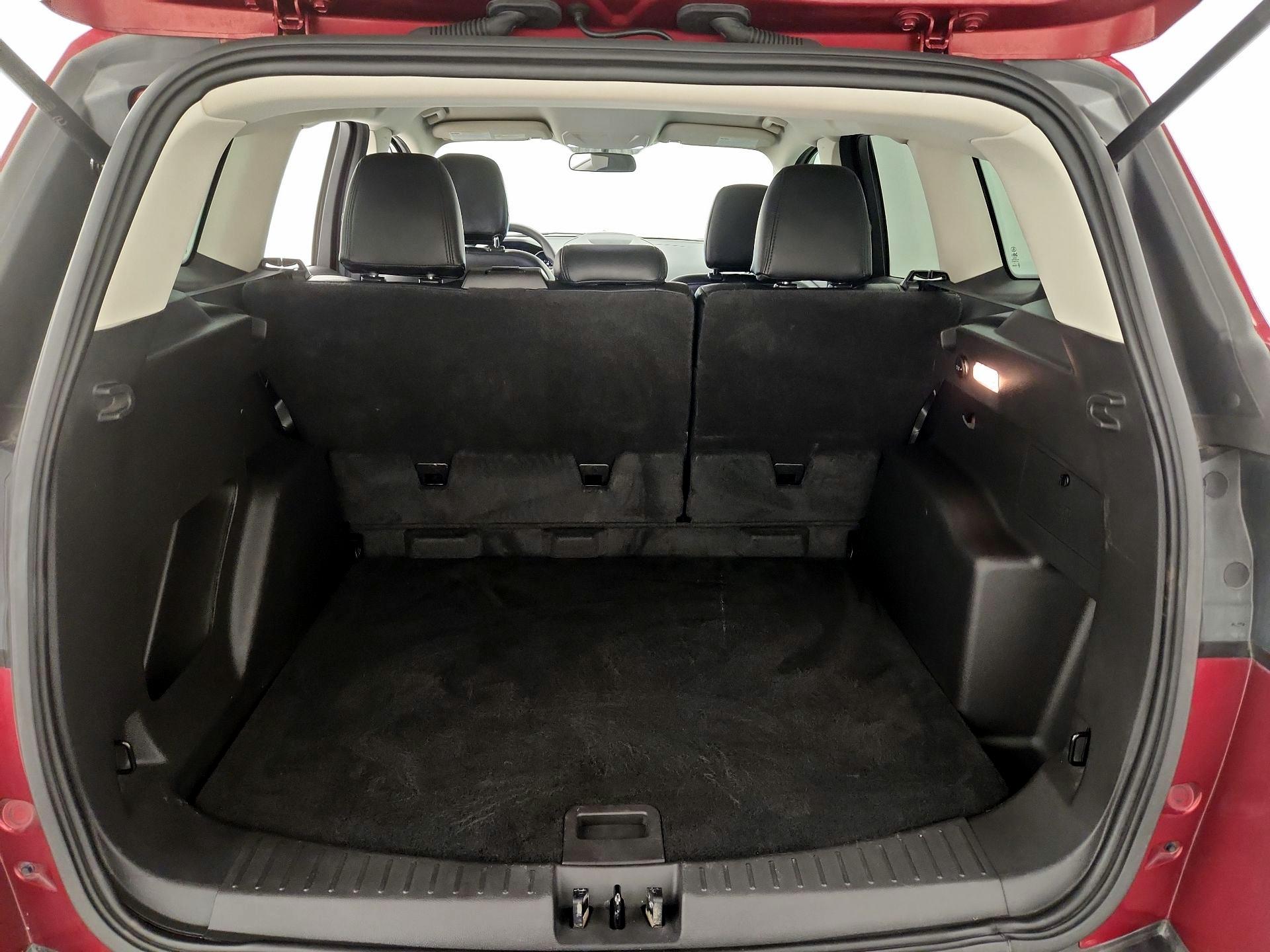 Thumbnail: 2019 Ford Escape - 20