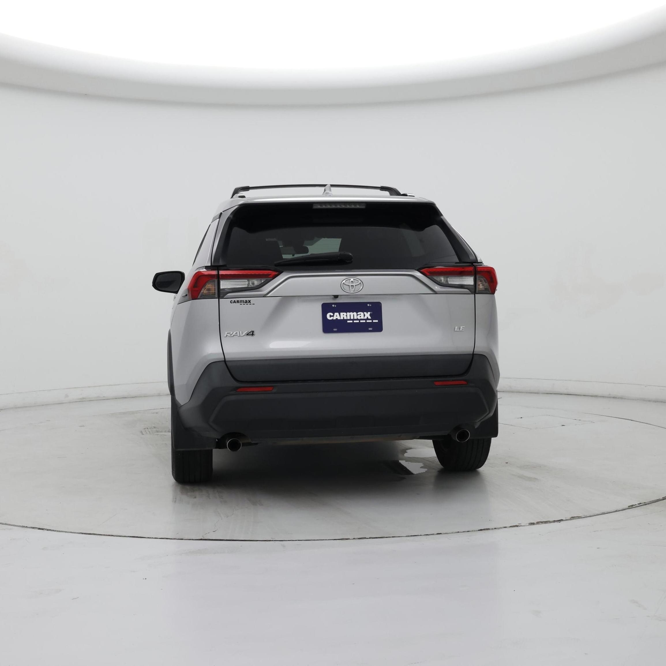 Thumbnail: 2019 Toyota RAV4 - 6
