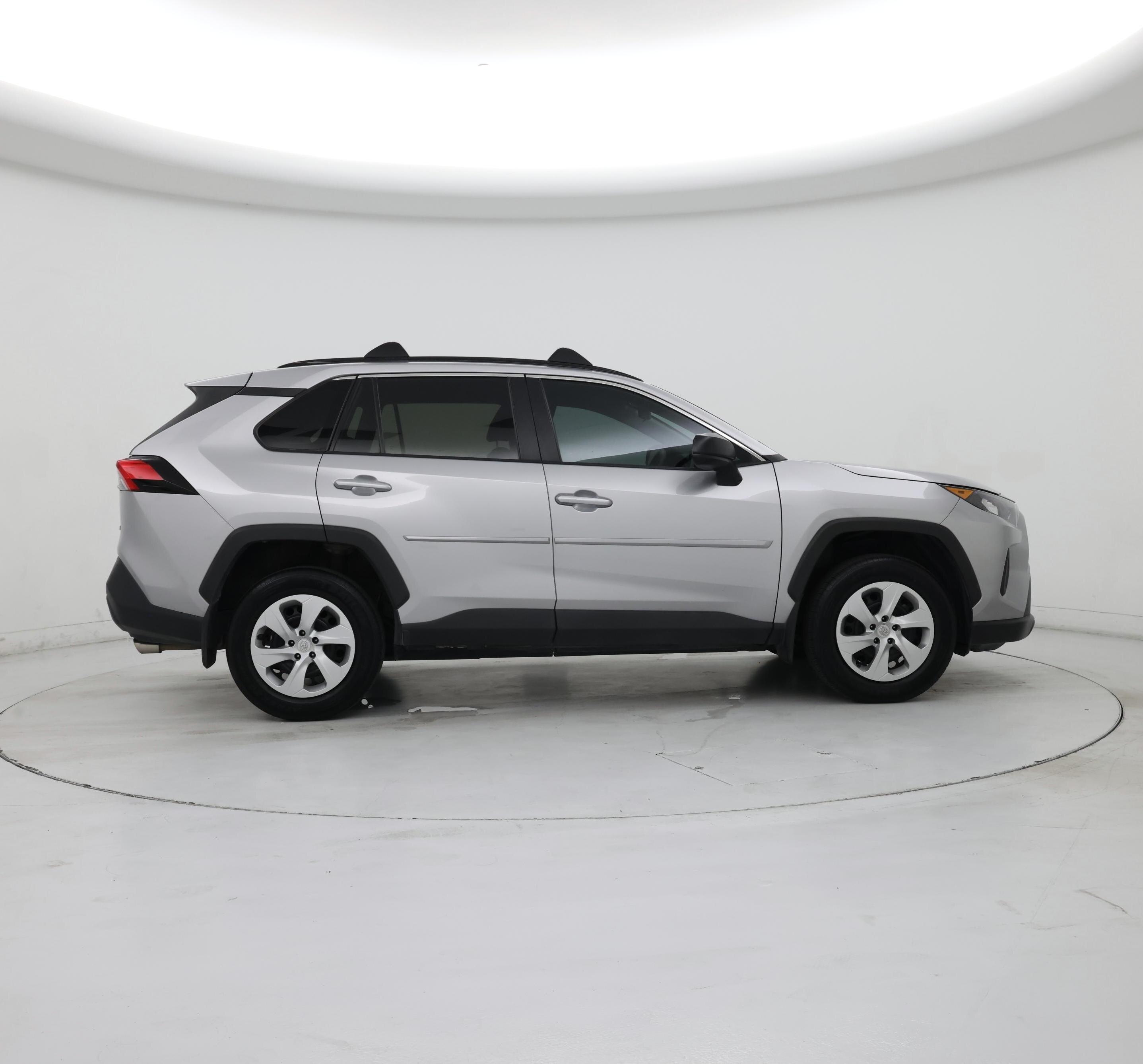 Thumbnail: 2019 Toyota RAV4 - 7