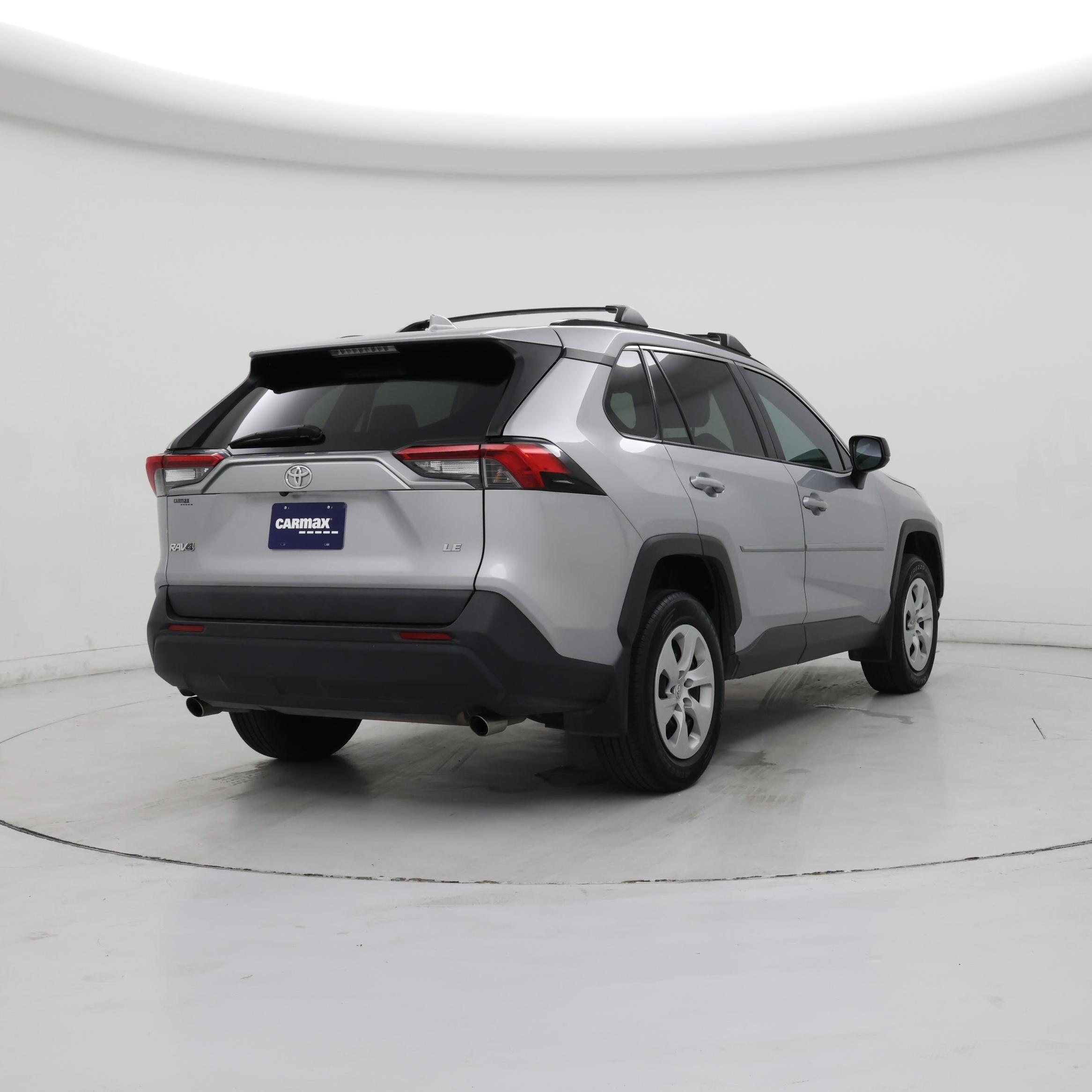 Thumbnail: 2019 Toyota RAV4 - 8