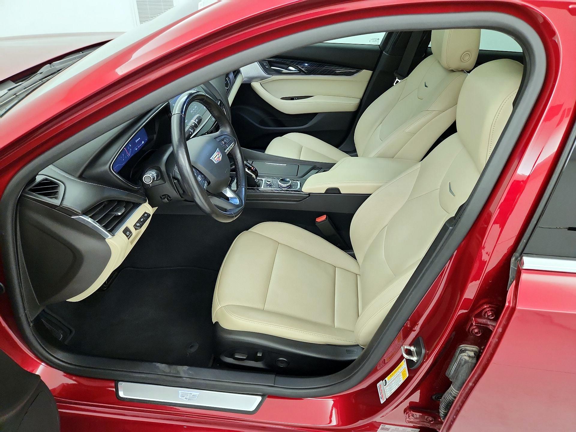Thumbnail: 2023 Cadillac CT5 - 11