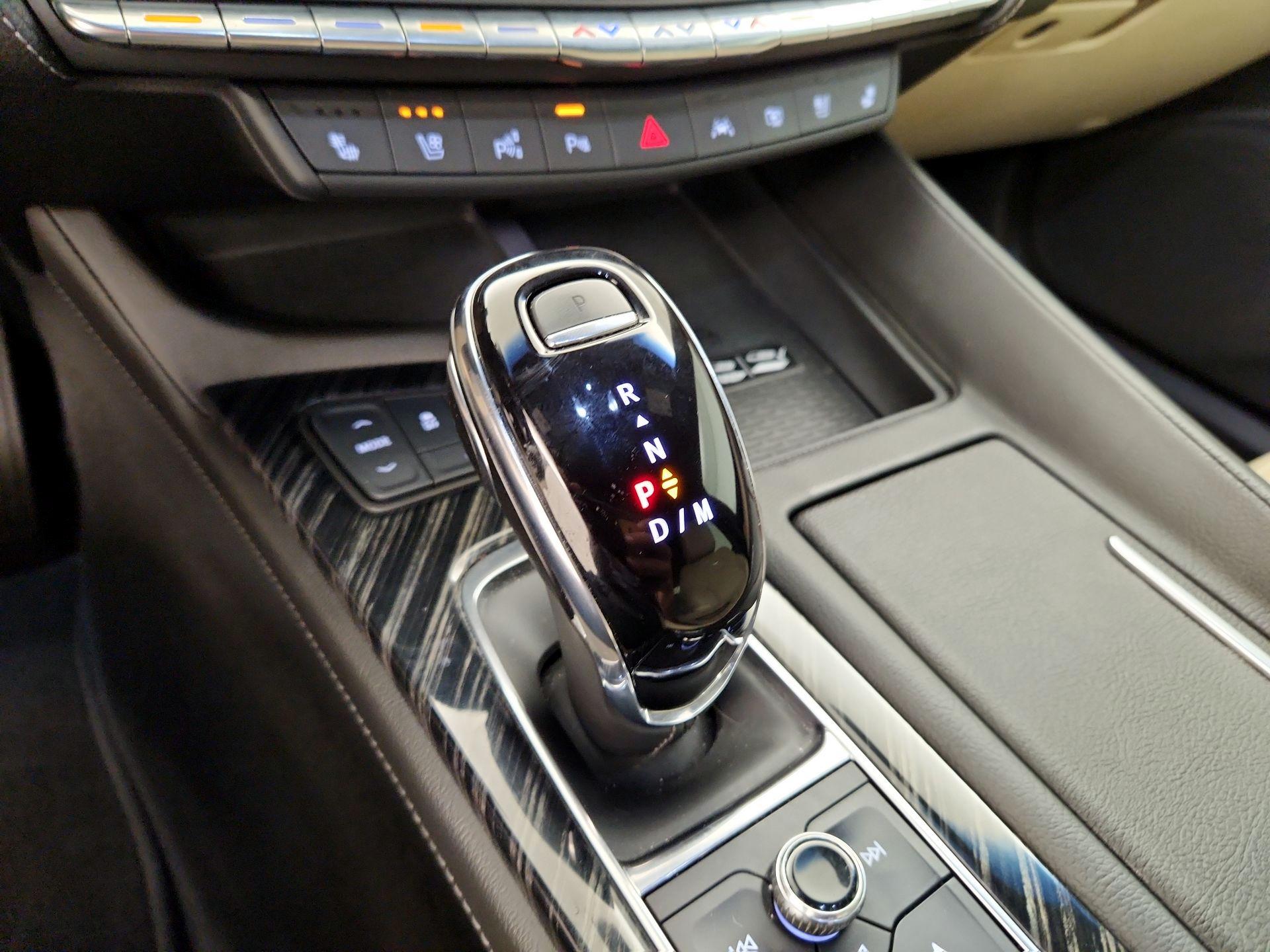 Thumbnail: 2023 Cadillac CT5 - 15