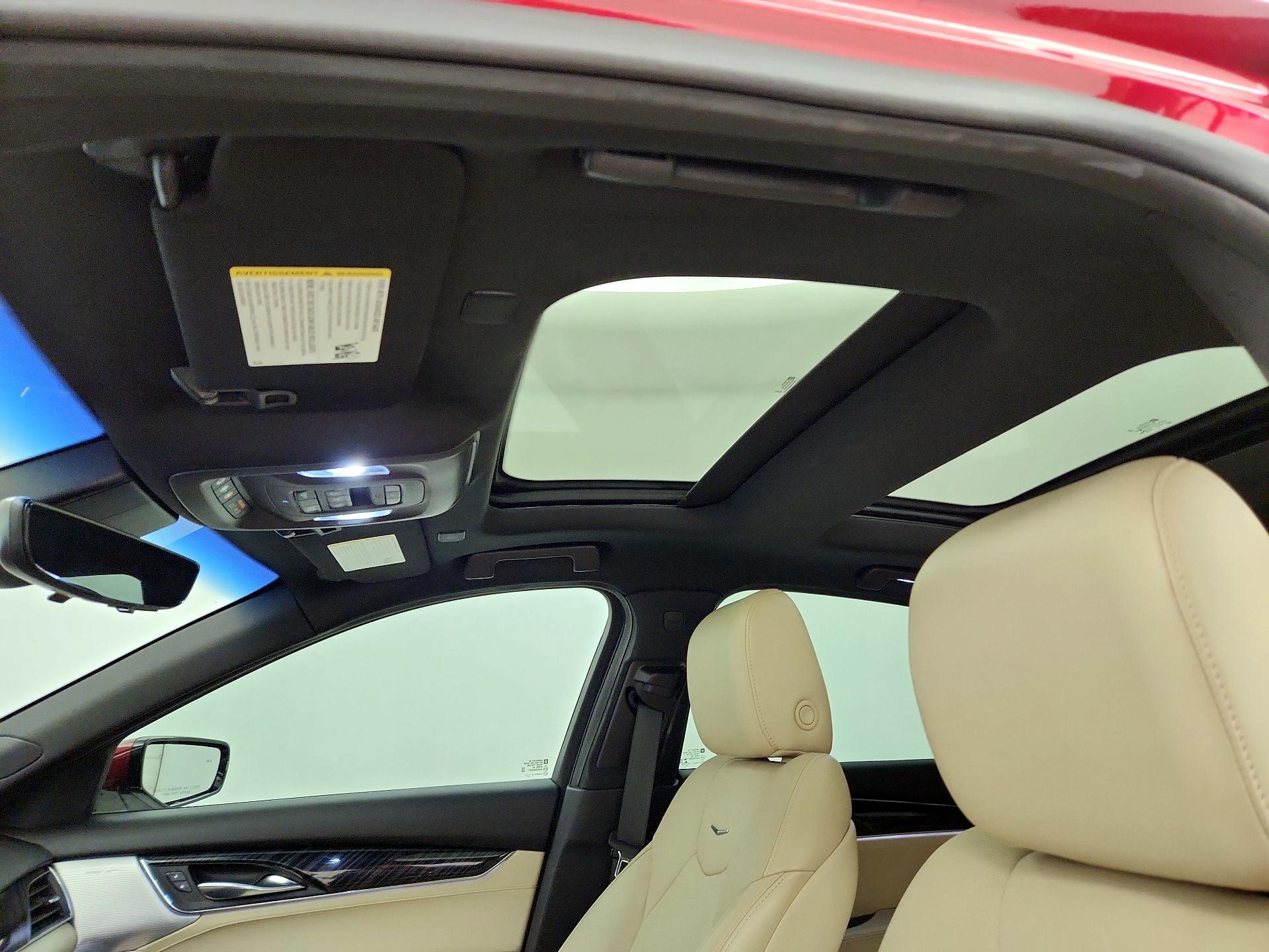 Thumbnail: 2023 Cadillac CT5 - 17