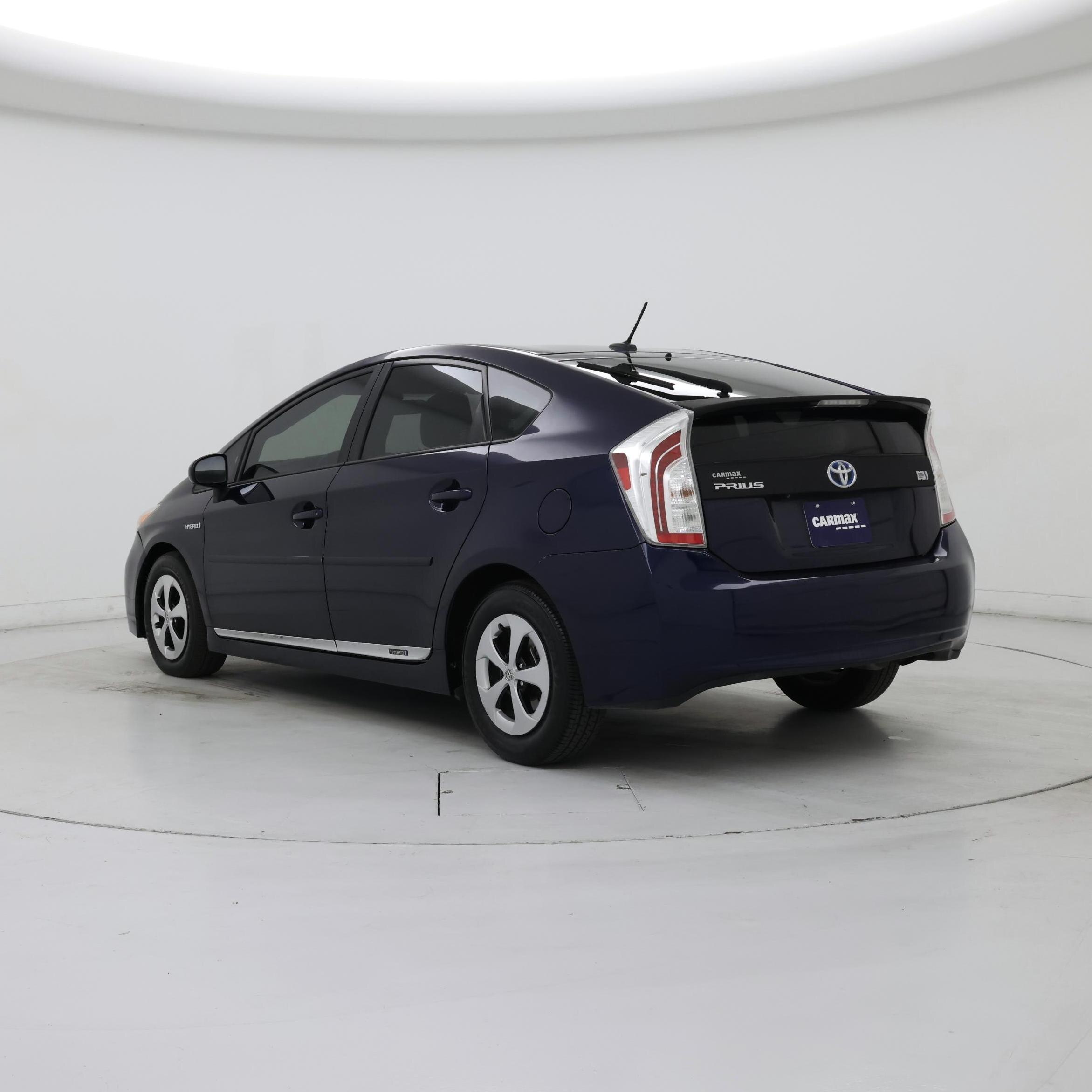 Thumbnail: 2013 Toyota Prius - 2