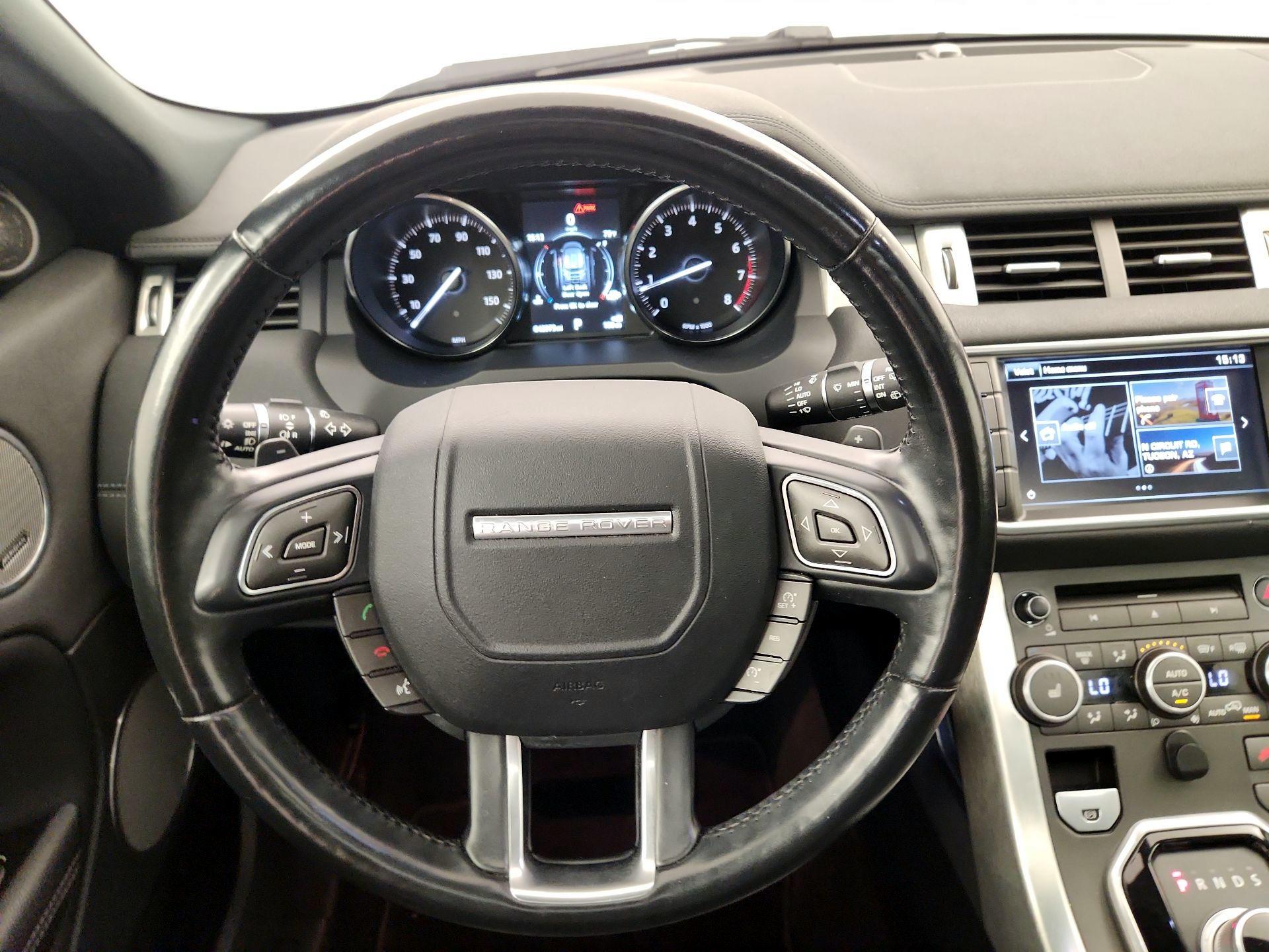 Thumbnail: 2016 Land Rover Range Rover Evoque - 10