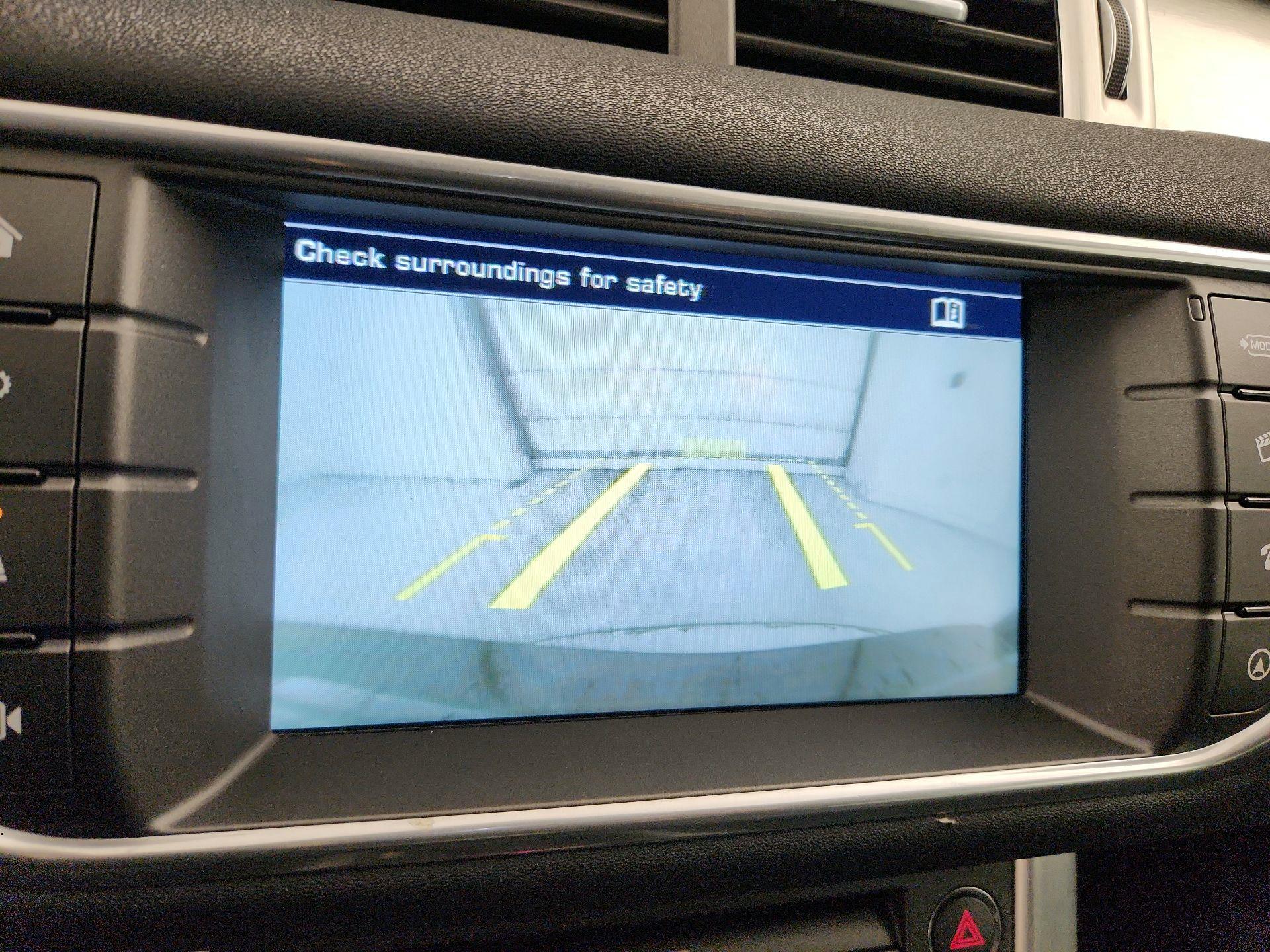 Thumbnail: 2016 Land Rover Range Rover Evoque - 14