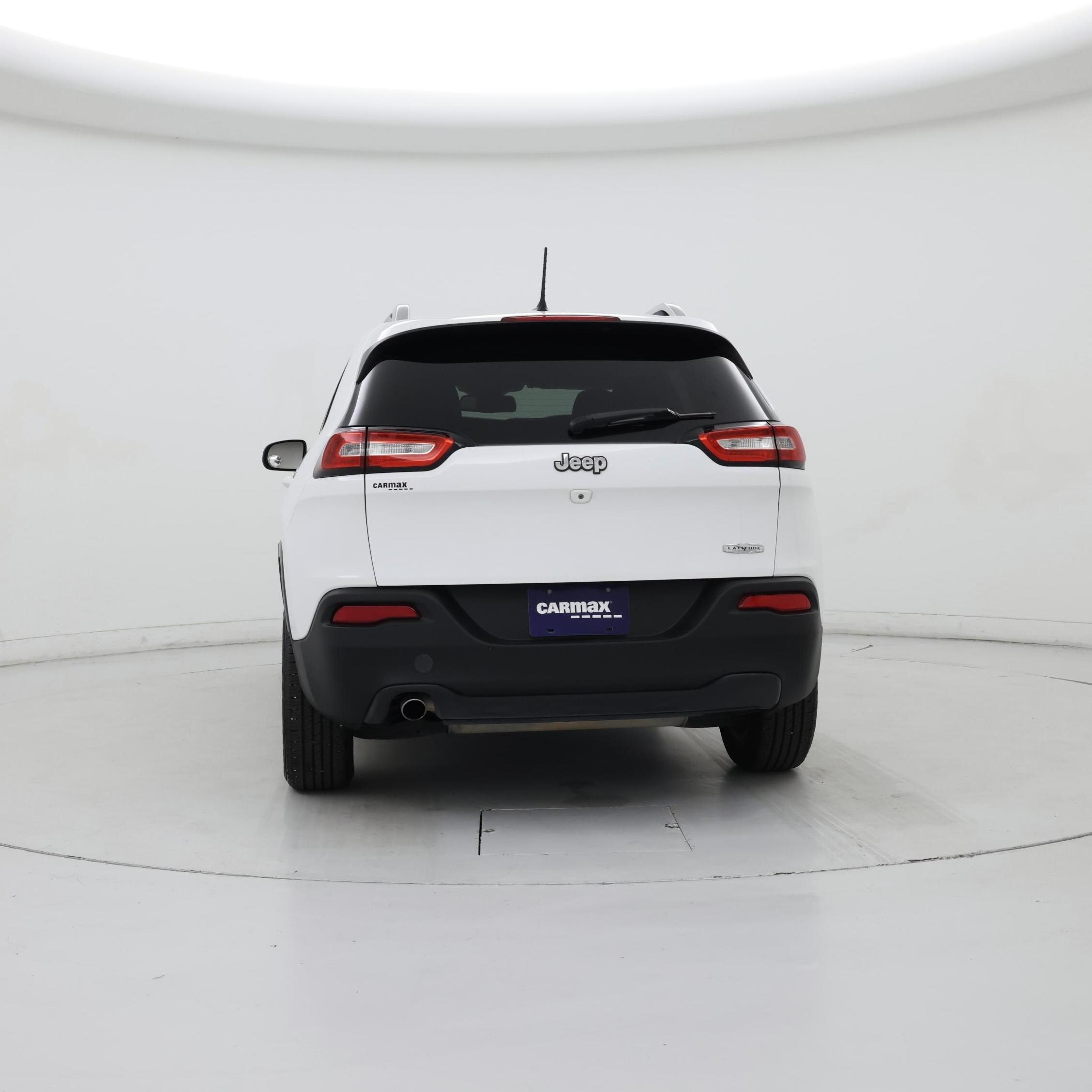 Thumbnail: 2017 Jeep Cherokee - 6