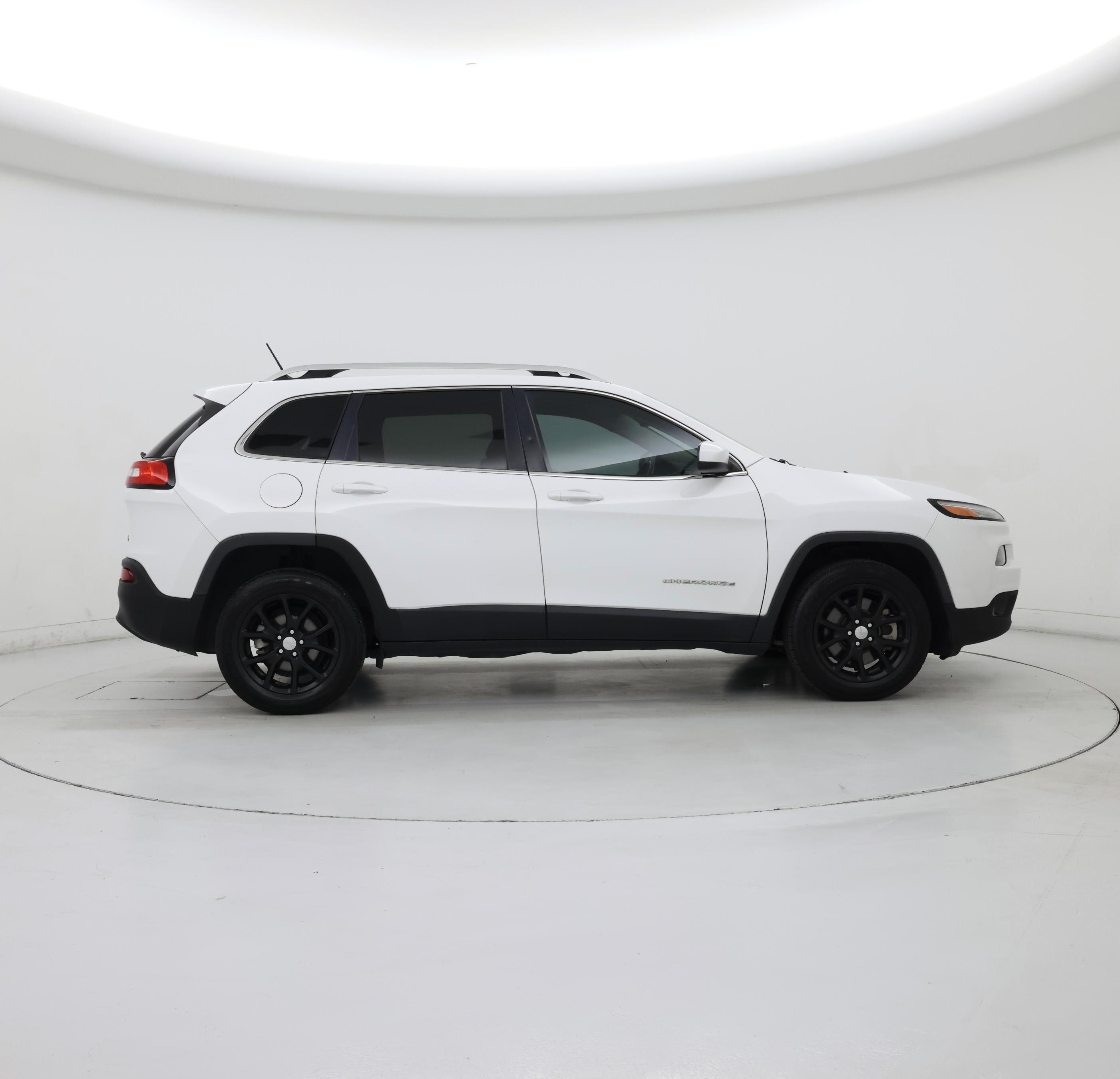 Thumbnail: 2017 Jeep Cherokee - 7