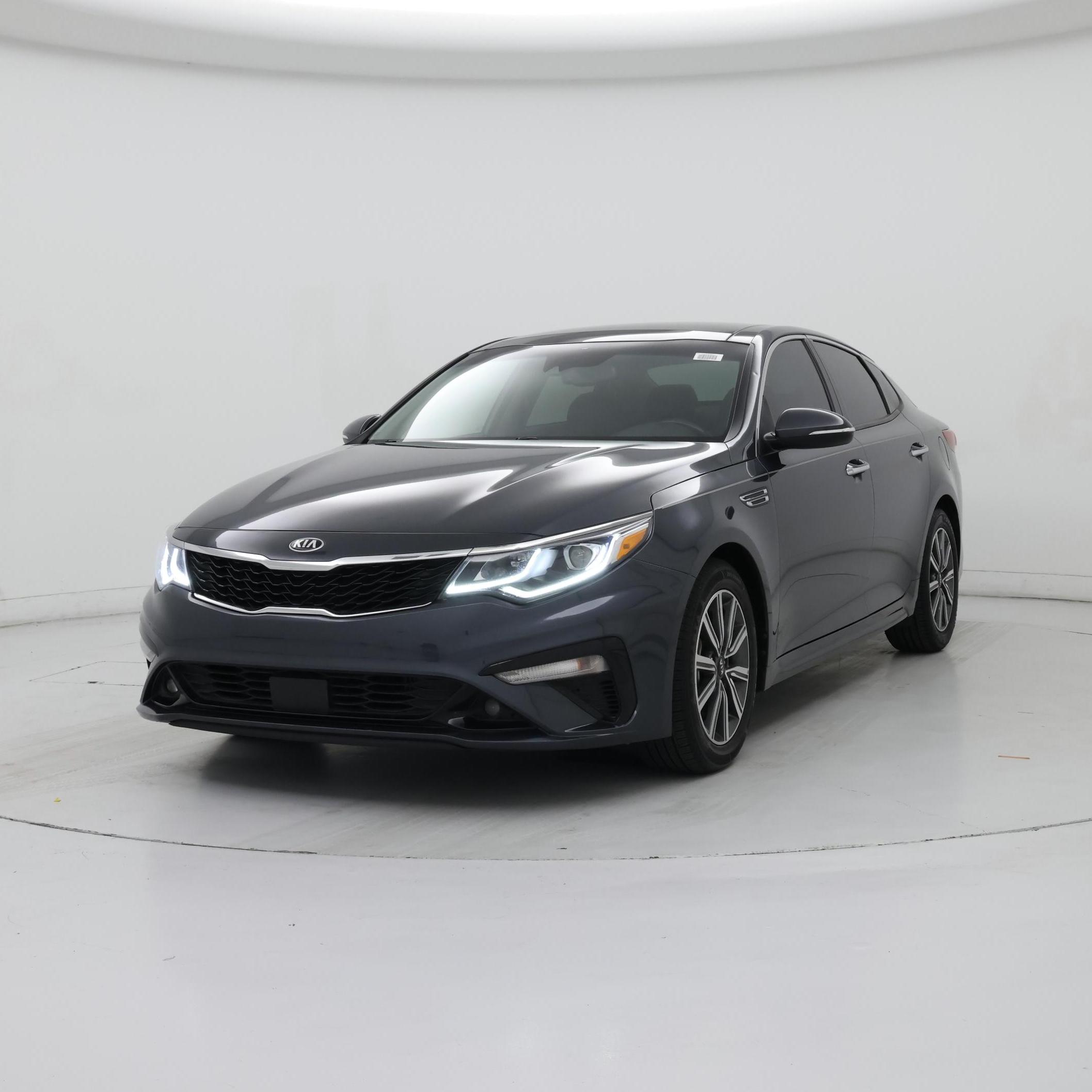 Thumbnail: 2020 Kia Optima - 4