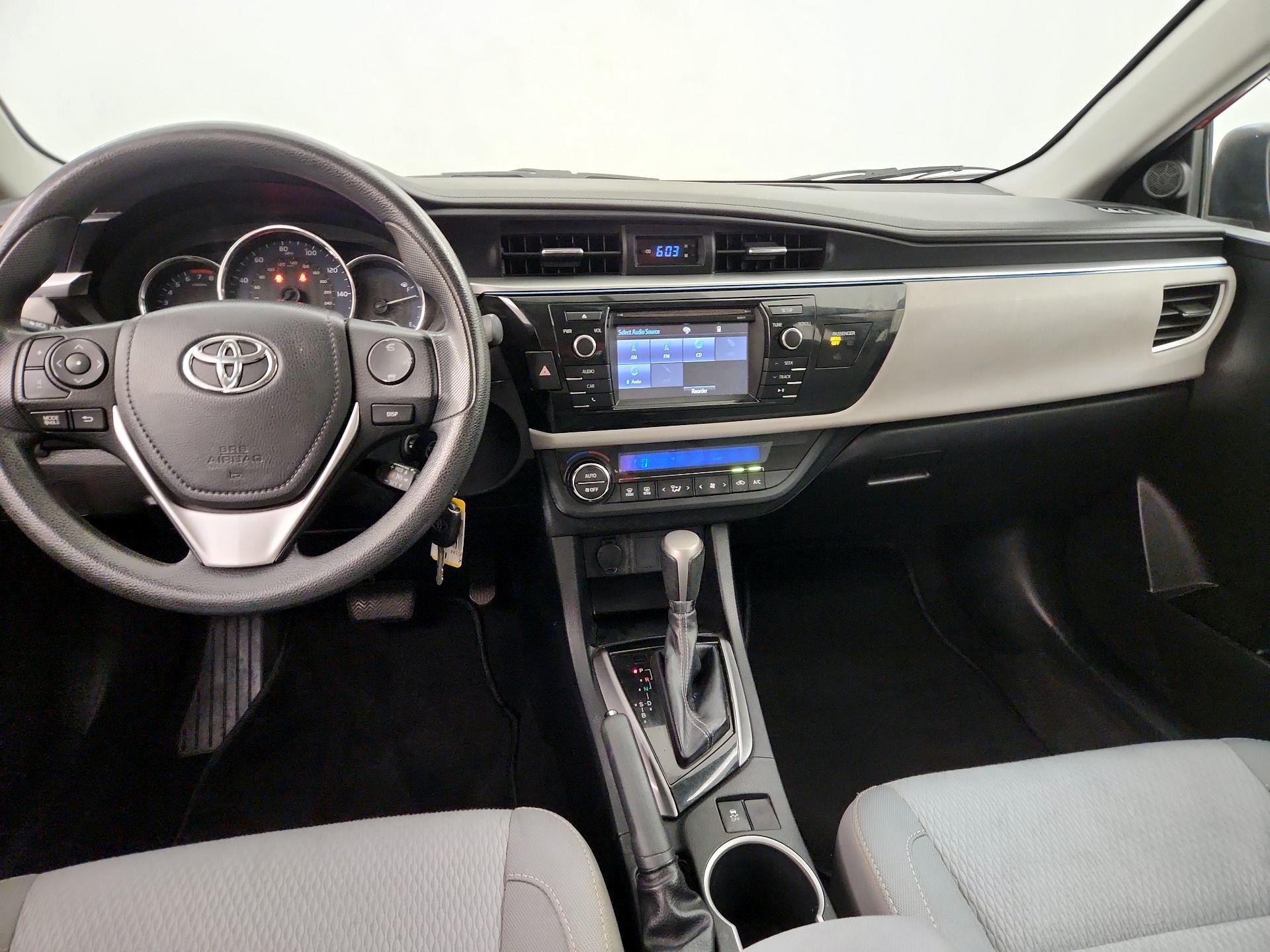 Thumbnail: 2016 Toyota Corolla - 9