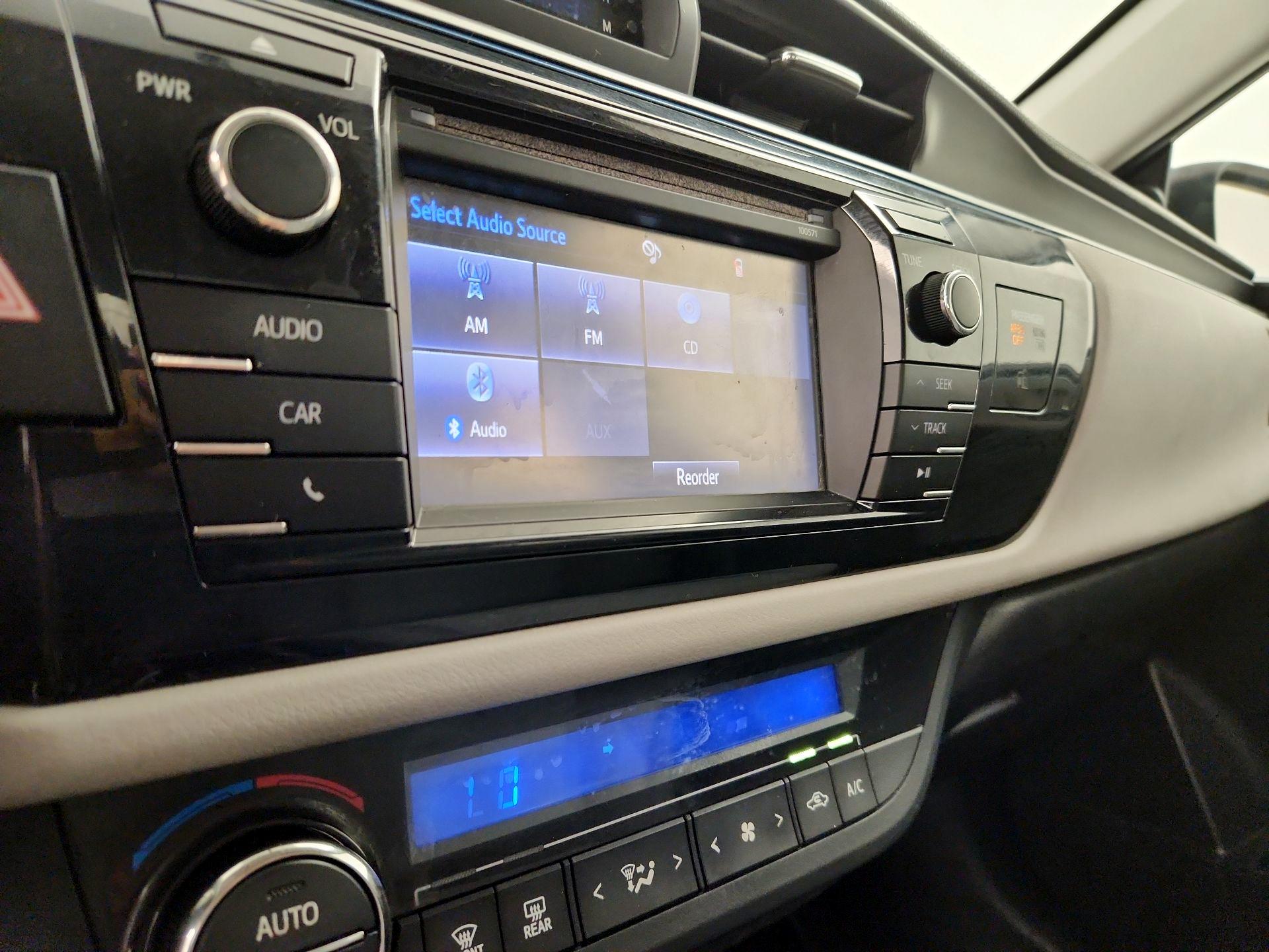 Thumbnail: 2016 Toyota Corolla - 15
