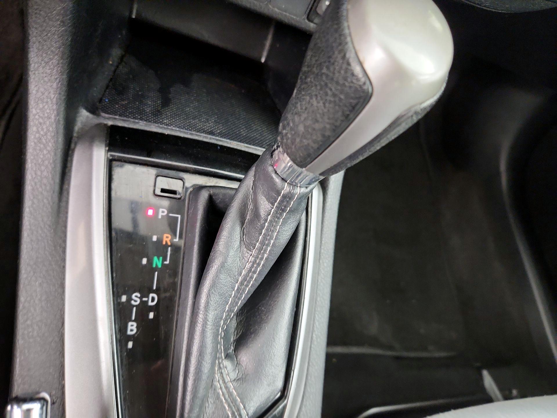 Thumbnail: 2016 Toyota Corolla - 17