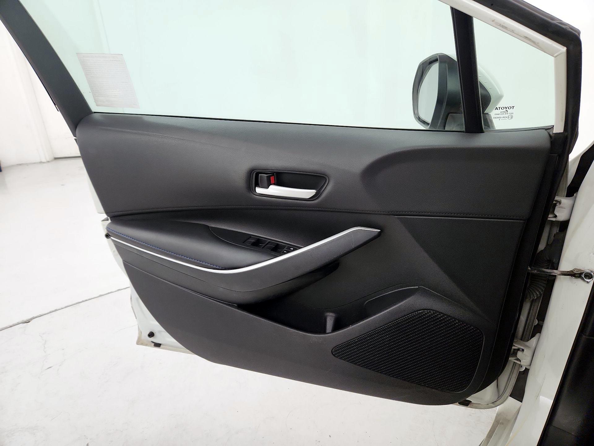 Thumbnail: 2020 Toyota Corolla - 12