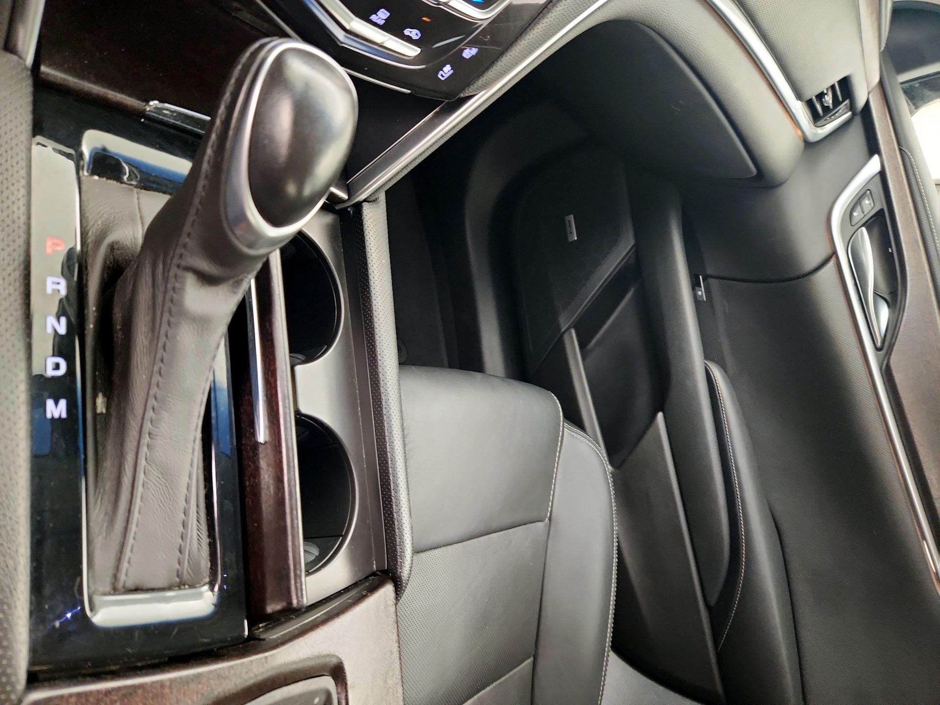 Thumbnail: 2019 Cadillac XTS - 17