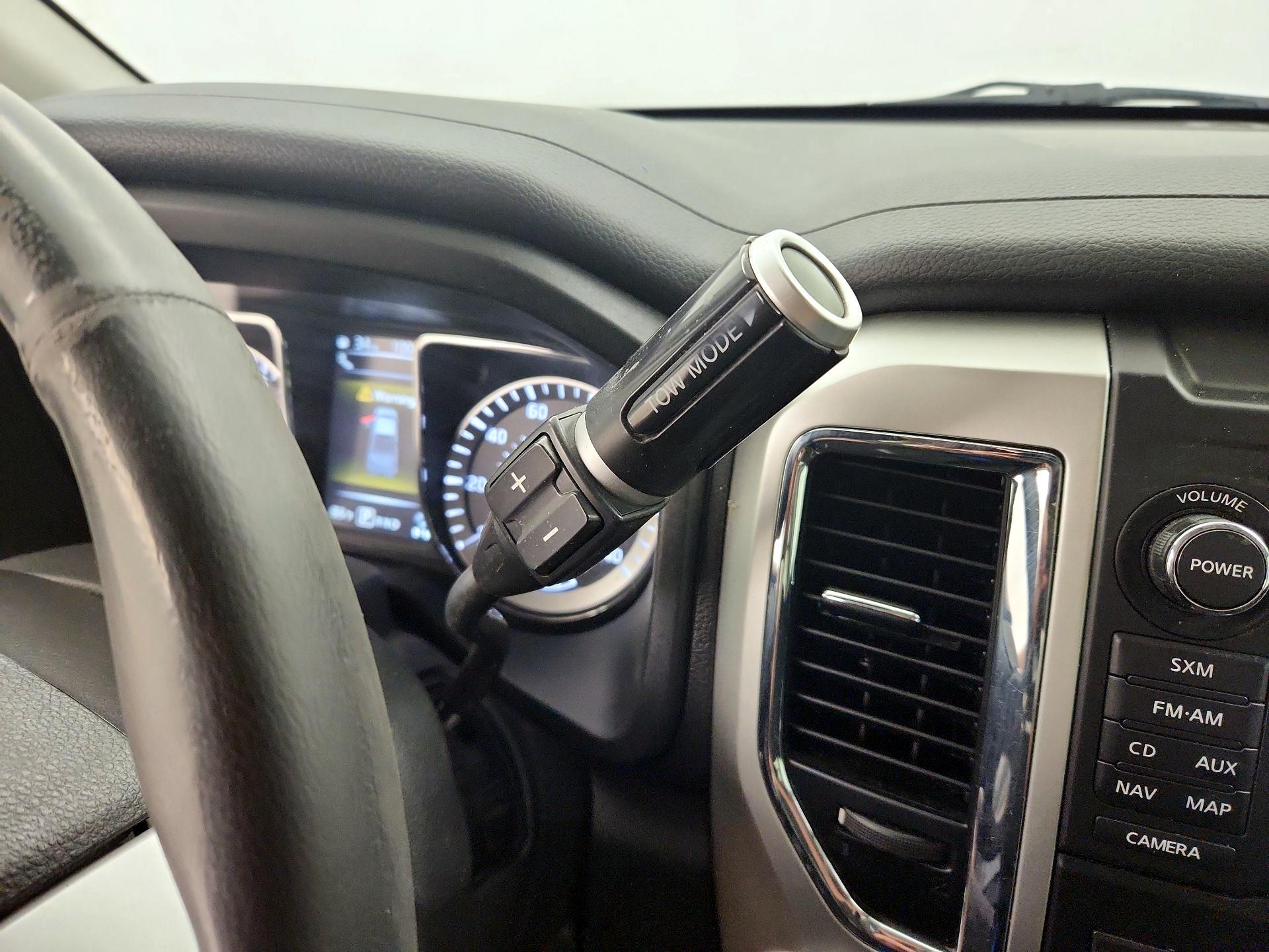Thumbnail: 2018 Nissan Titan - 18
