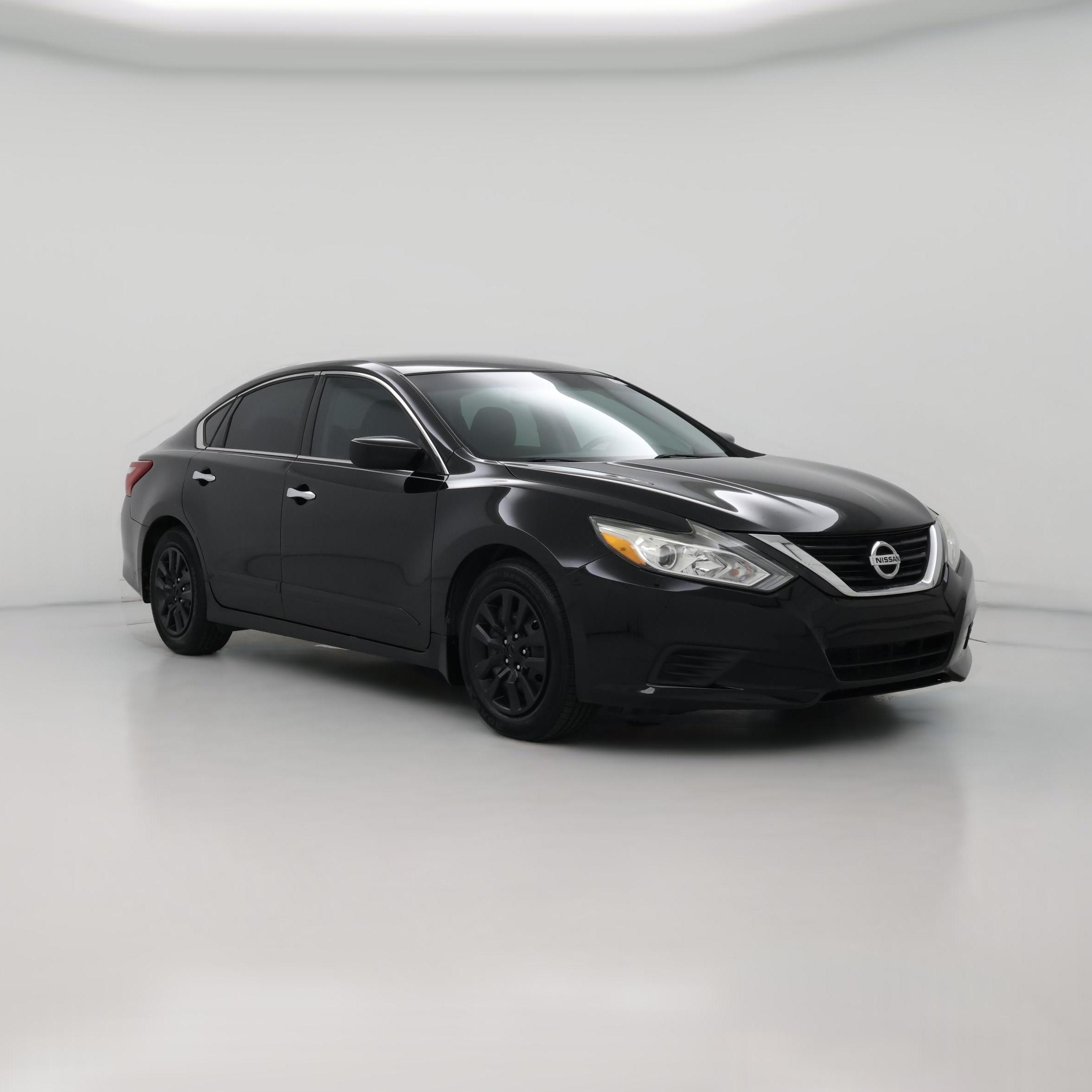 Thumbnail: 2018 Nissan Altima - 1