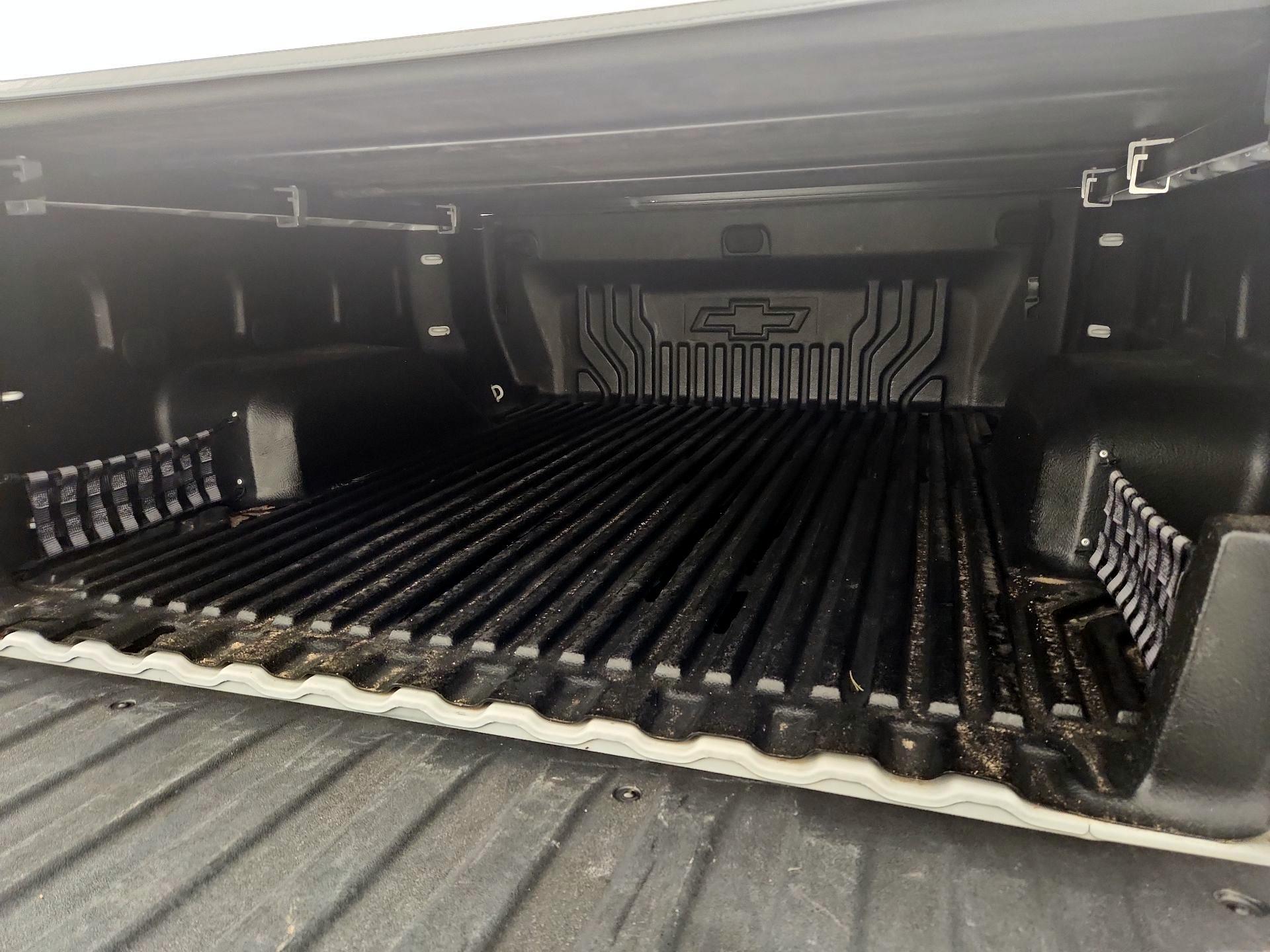 Thumbnail: 2023 Chevrolet Silverado 1500 - 20