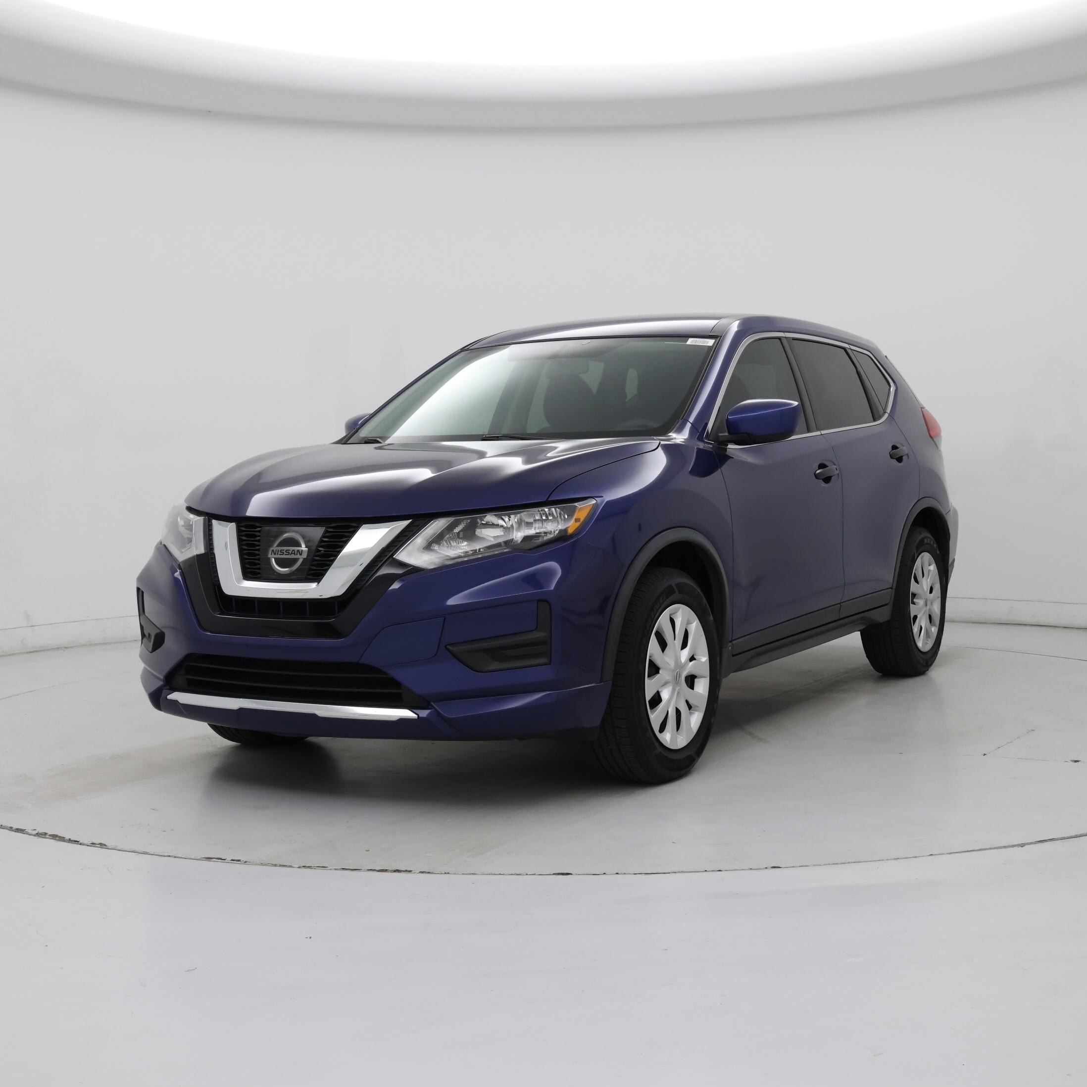 Thumbnail: 2017 Nissan Rogue - 4