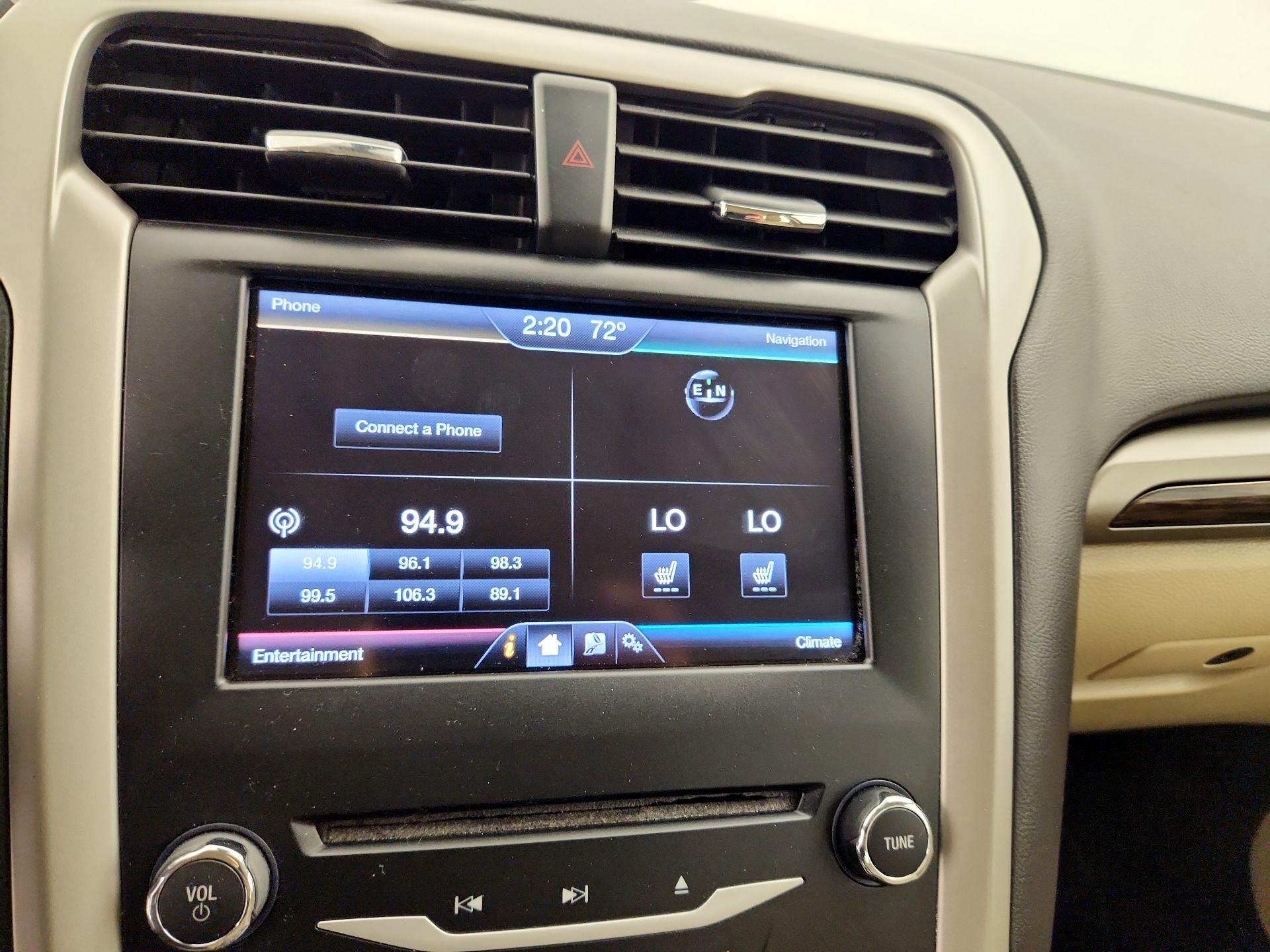 Thumbnail: 2014 Ford Fusion - 15