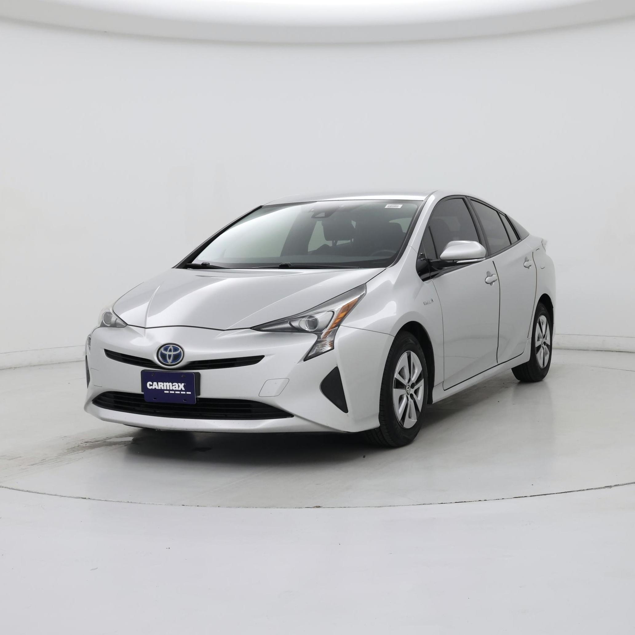 Thumbnail: 2017 Toyota Prius - 4