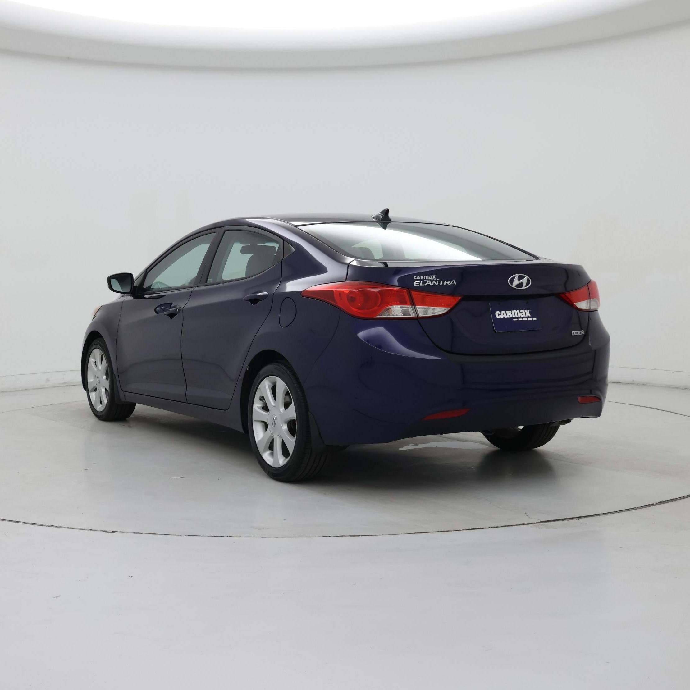 Thumbnail: 2013 Hyundai Elantra - 2