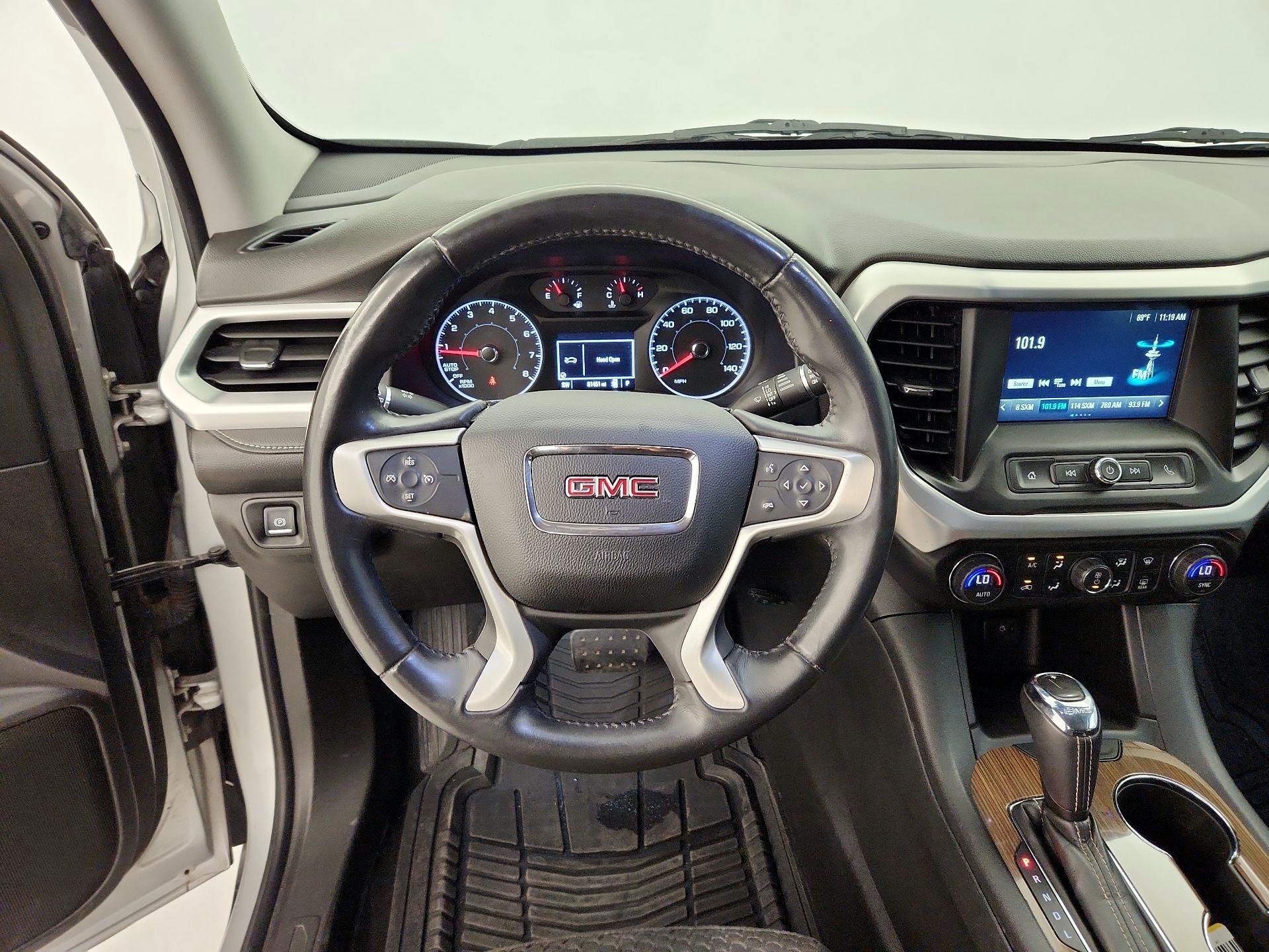 Thumbnail: 2018 GMC Acadia - 10