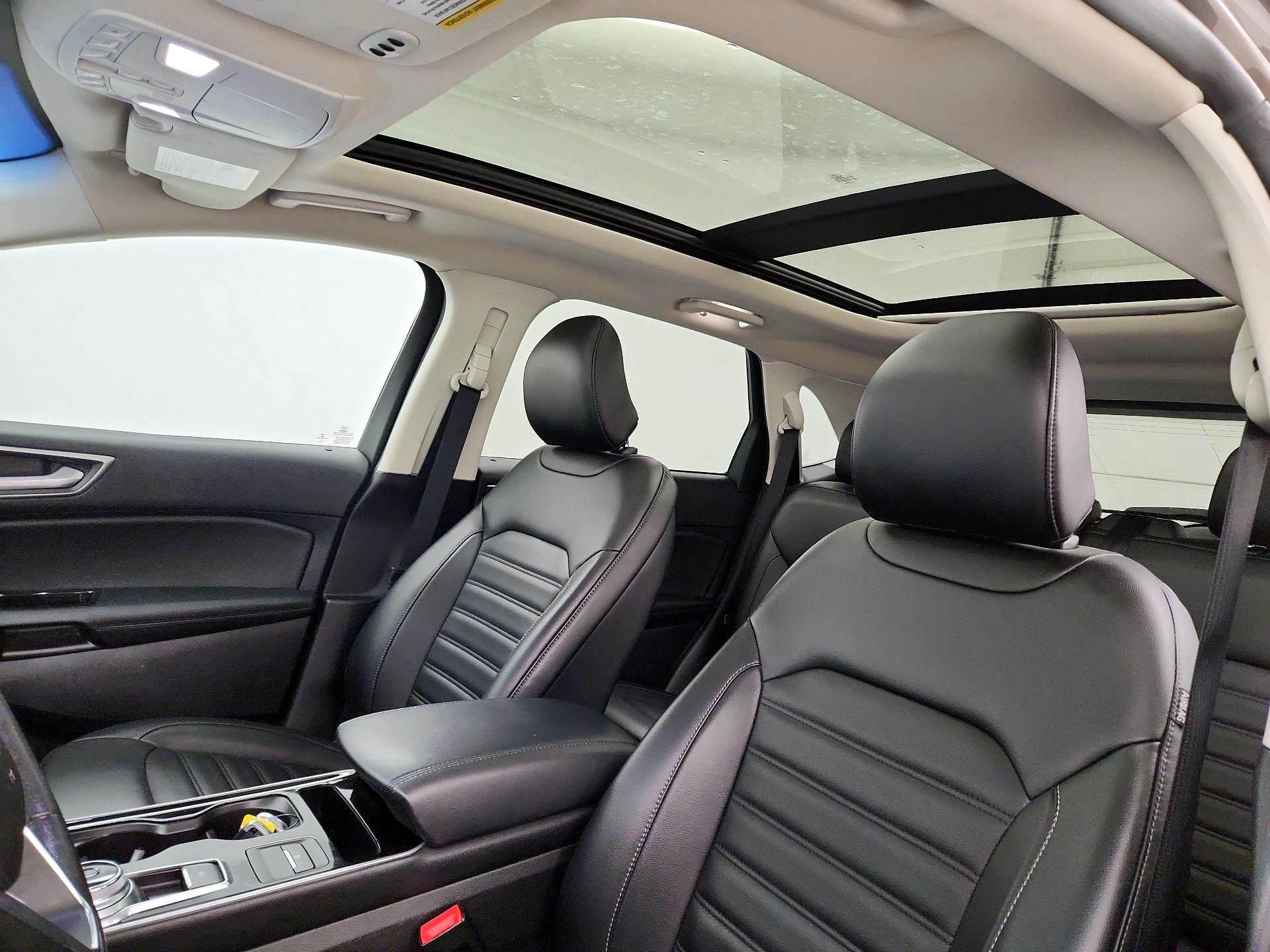 Thumbnail: 2019 Ford Edge - 20