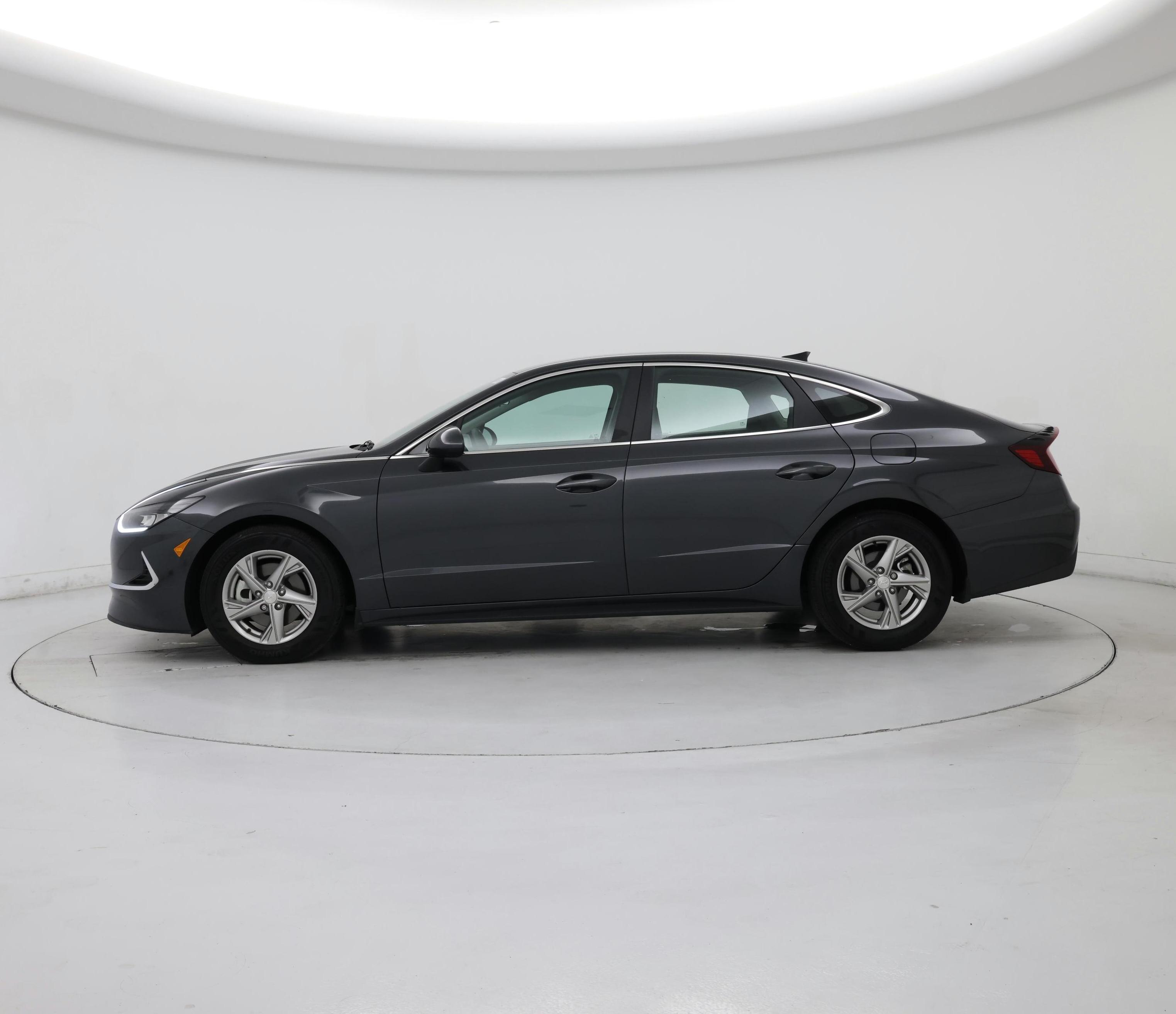 Thumbnail: 2021 Hyundai Sonata - 3