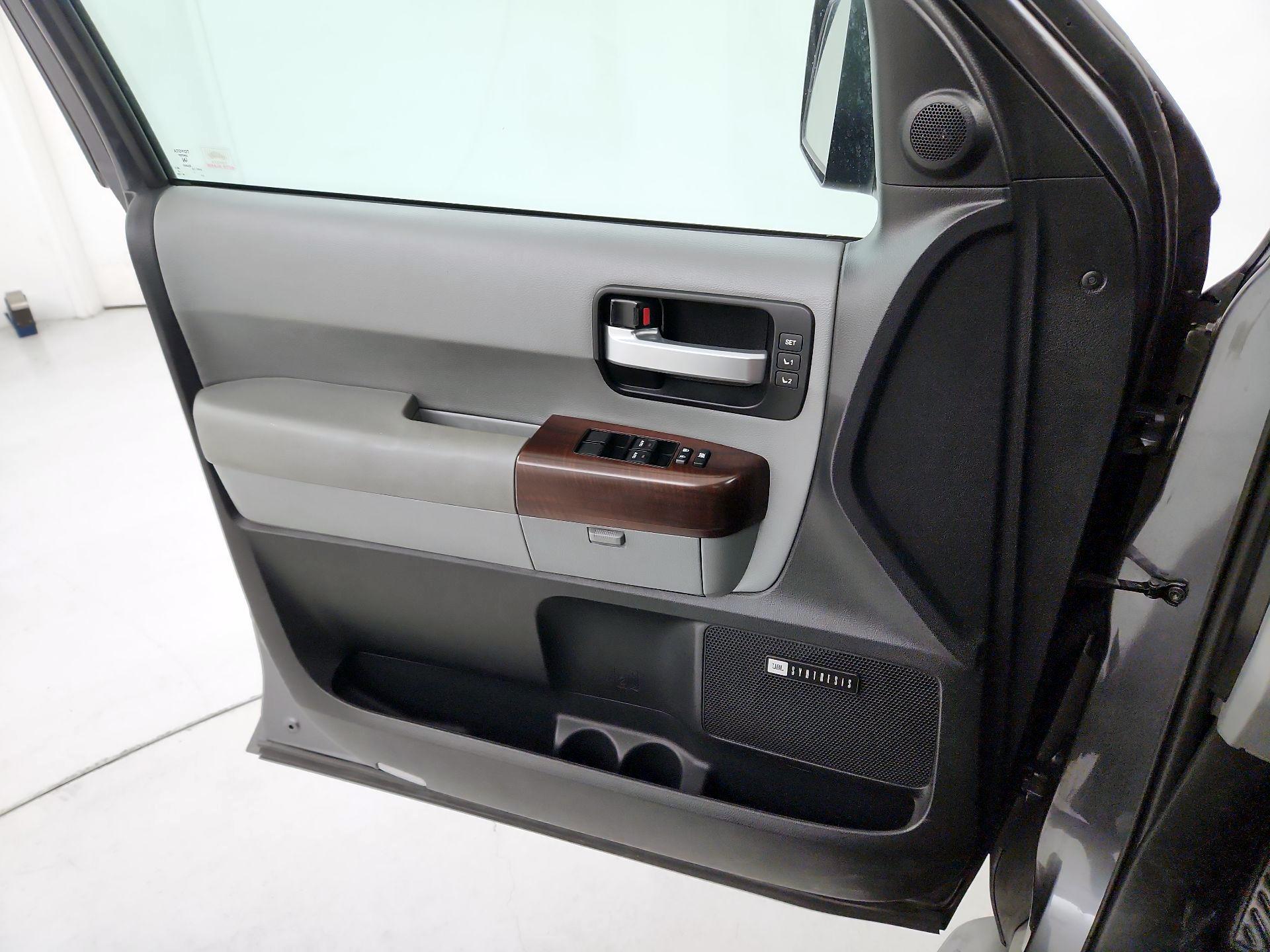 Thumbnail: 2016 Toyota Sequoia - 12
