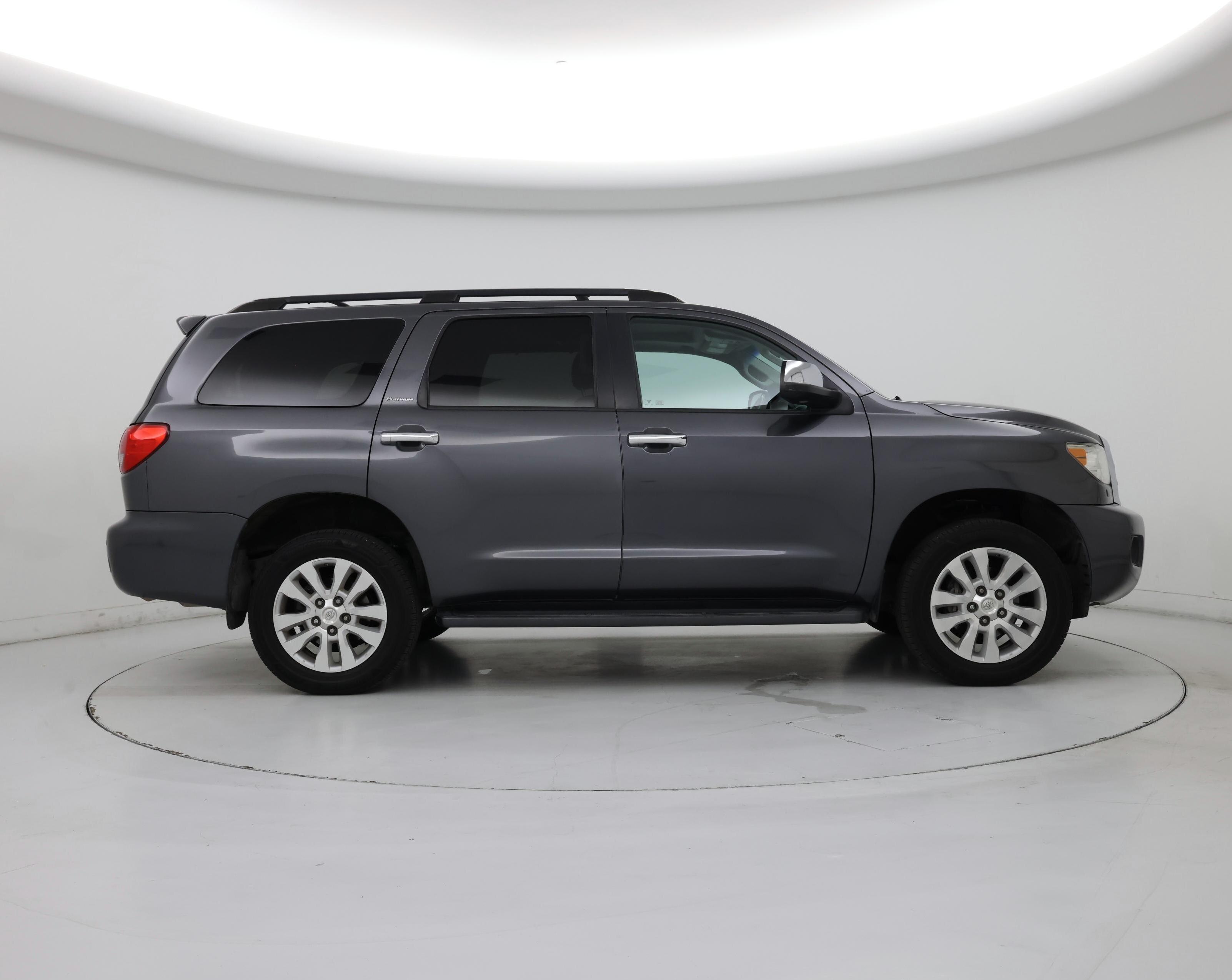 Thumbnail: 2016 Toyota Sequoia - 7