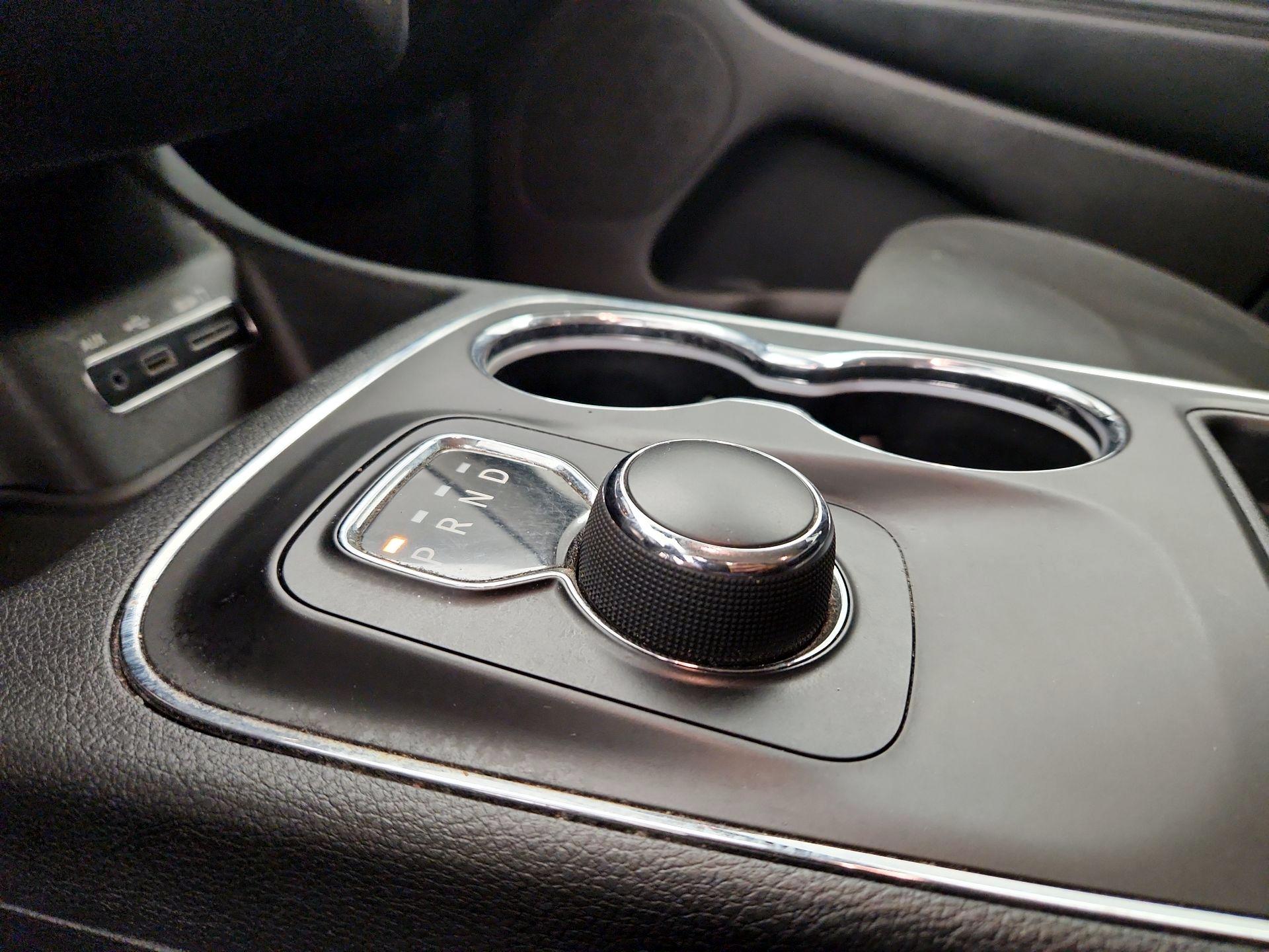 Thumbnail: 2016 Dodge Durango - 17