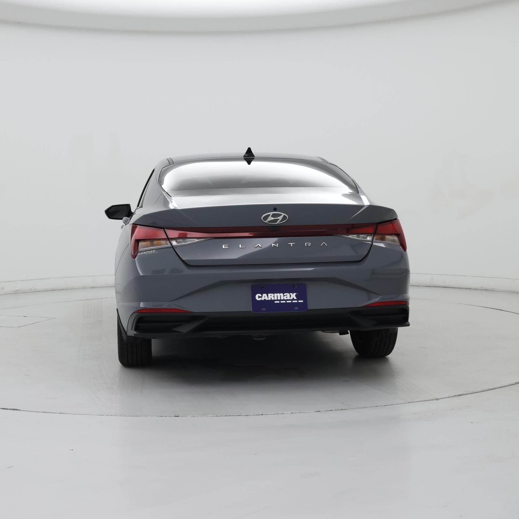 Thumbnail: 2022 Hyundai Elantra - 6