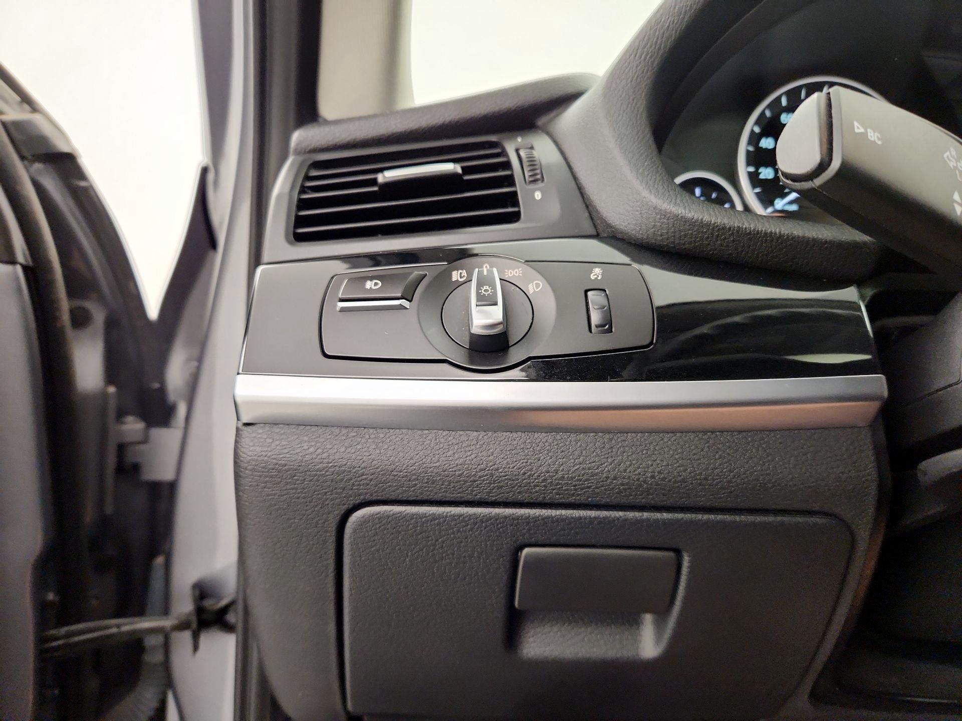 Thumbnail: 2017 BMW X3 - 13