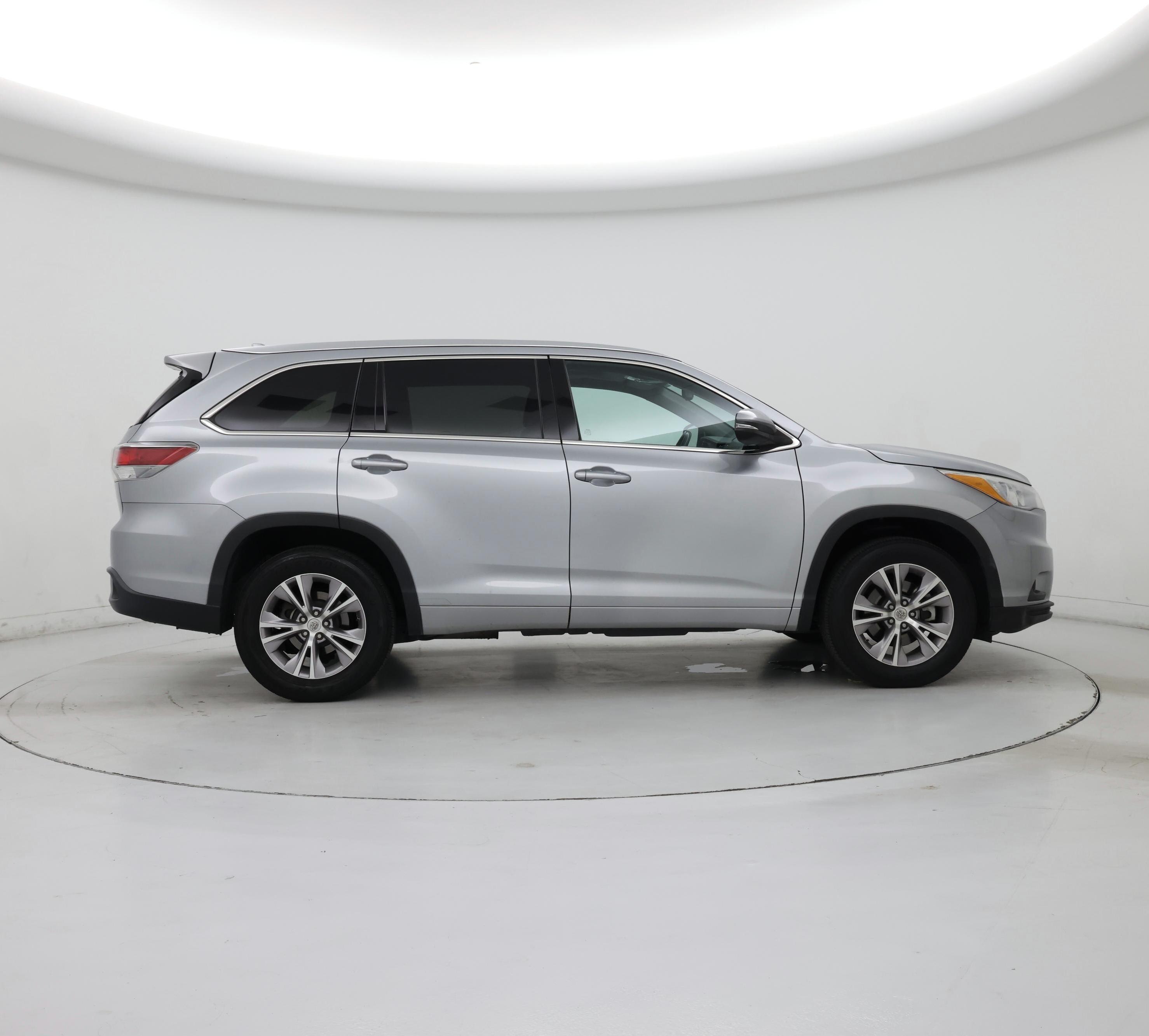 Thumbnail: 2015 Toyota Highlander - 7