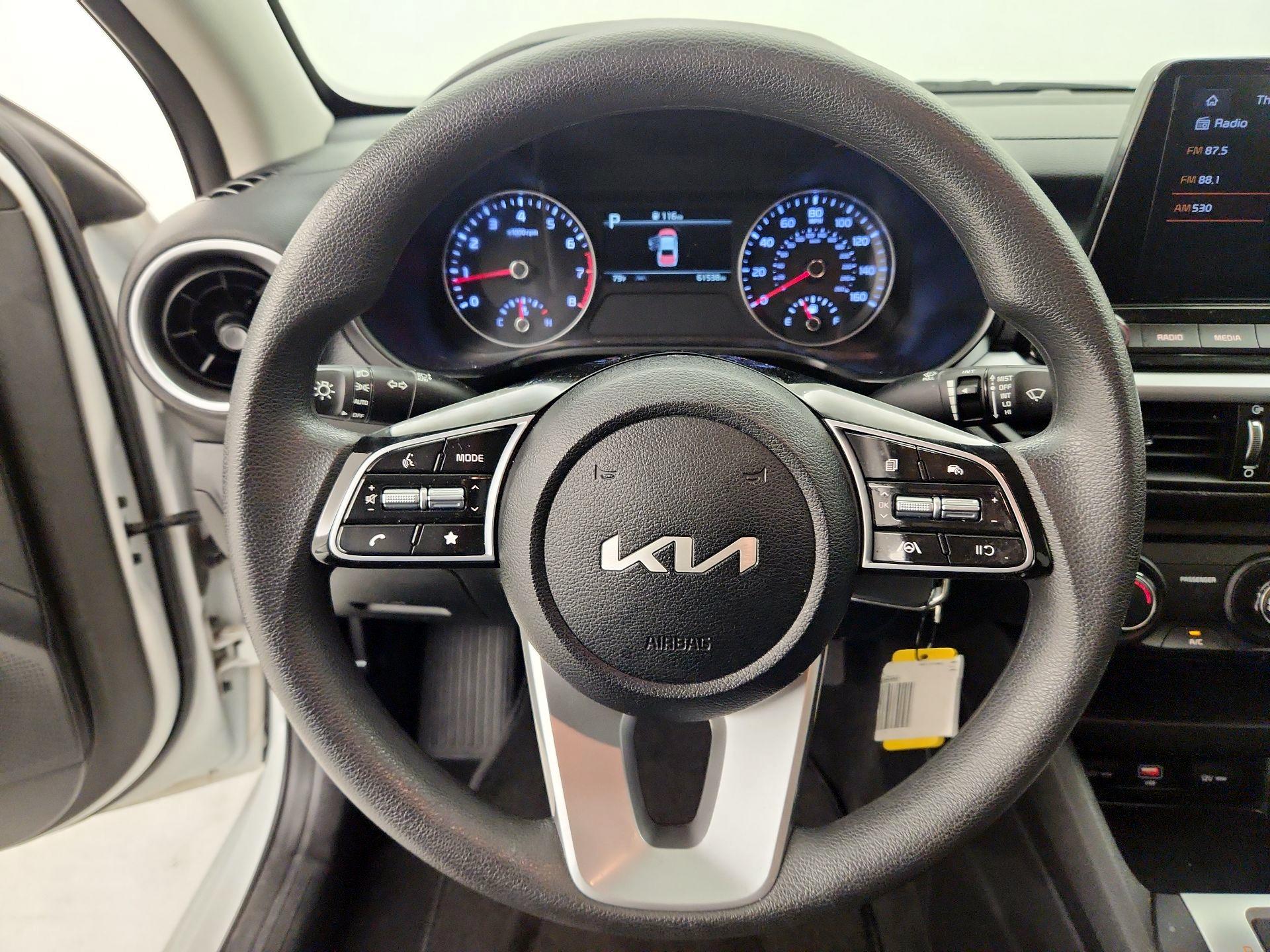 Thumbnail: 2023 Kia Forte - 10